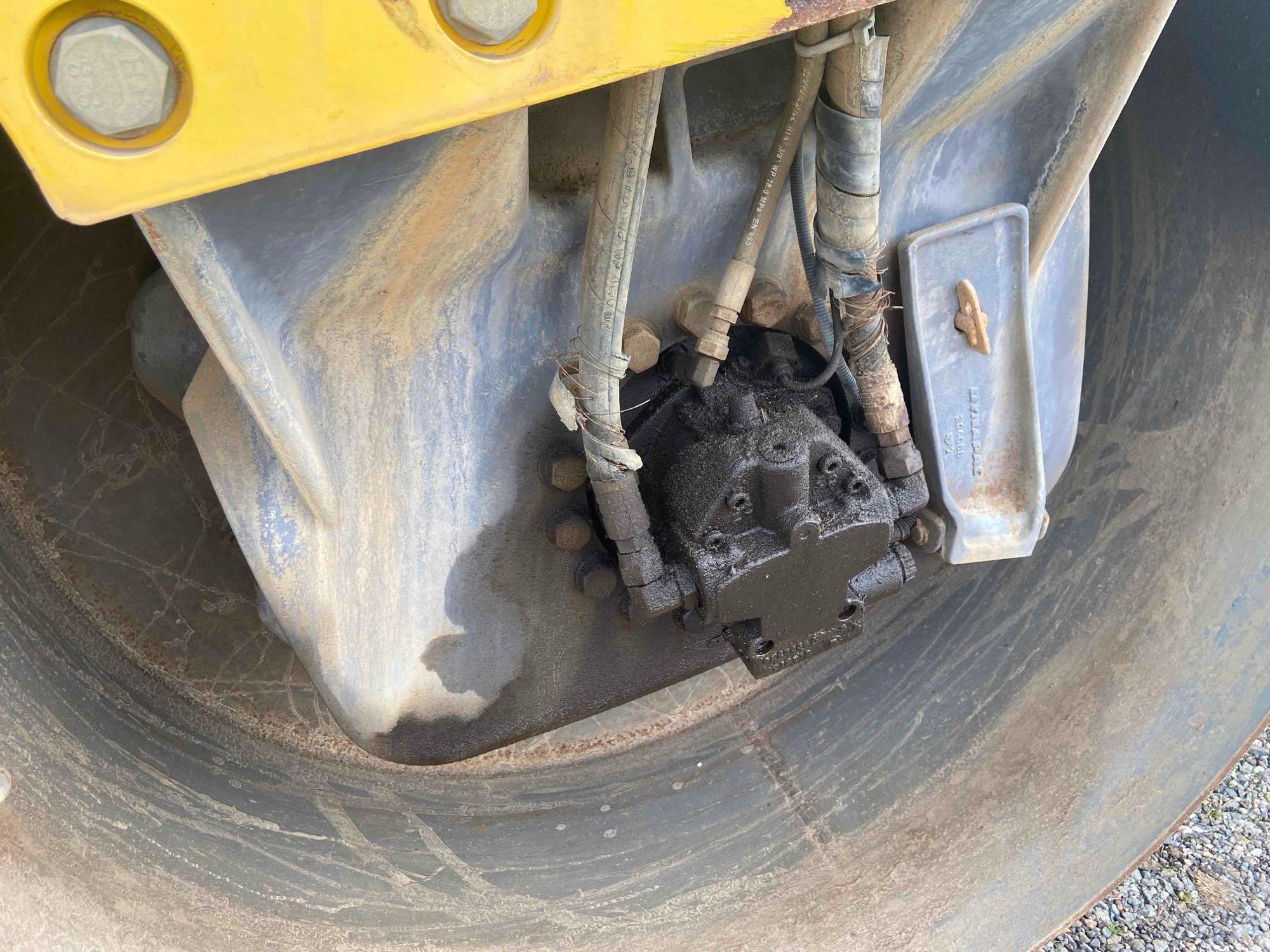 2015 Dynapac CC6200