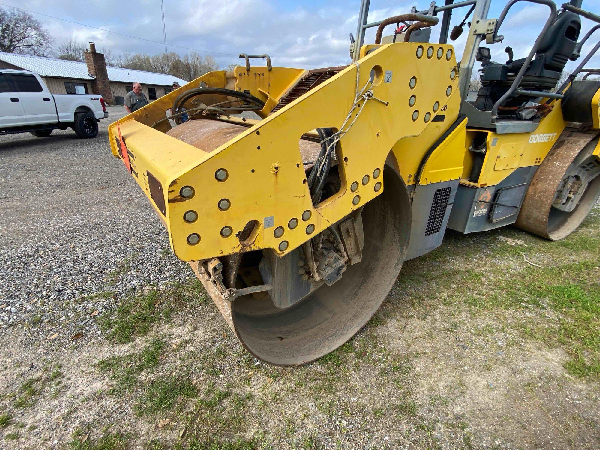 2015 Dynapac CC6200