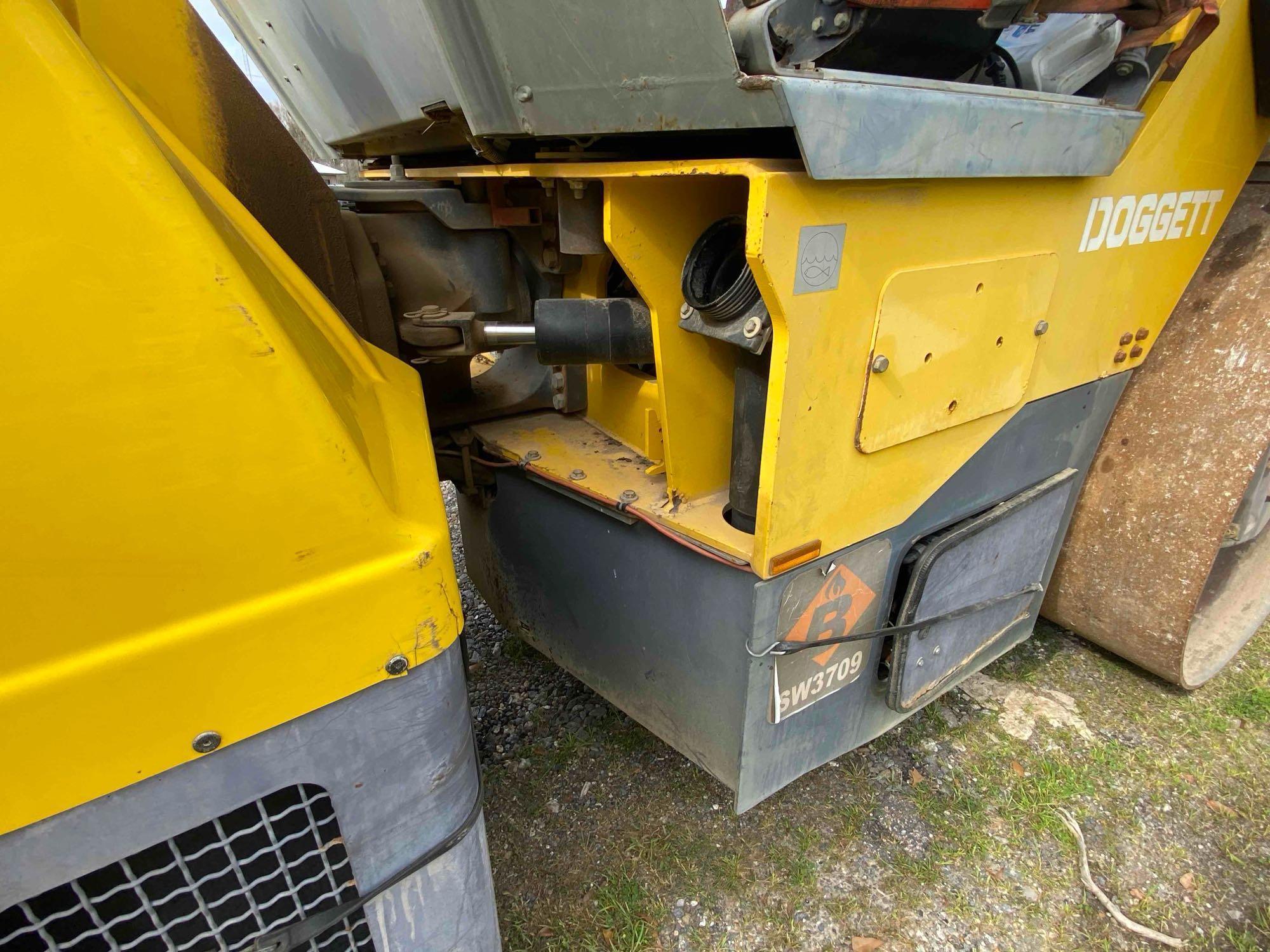 2015 Dynapac CC6200