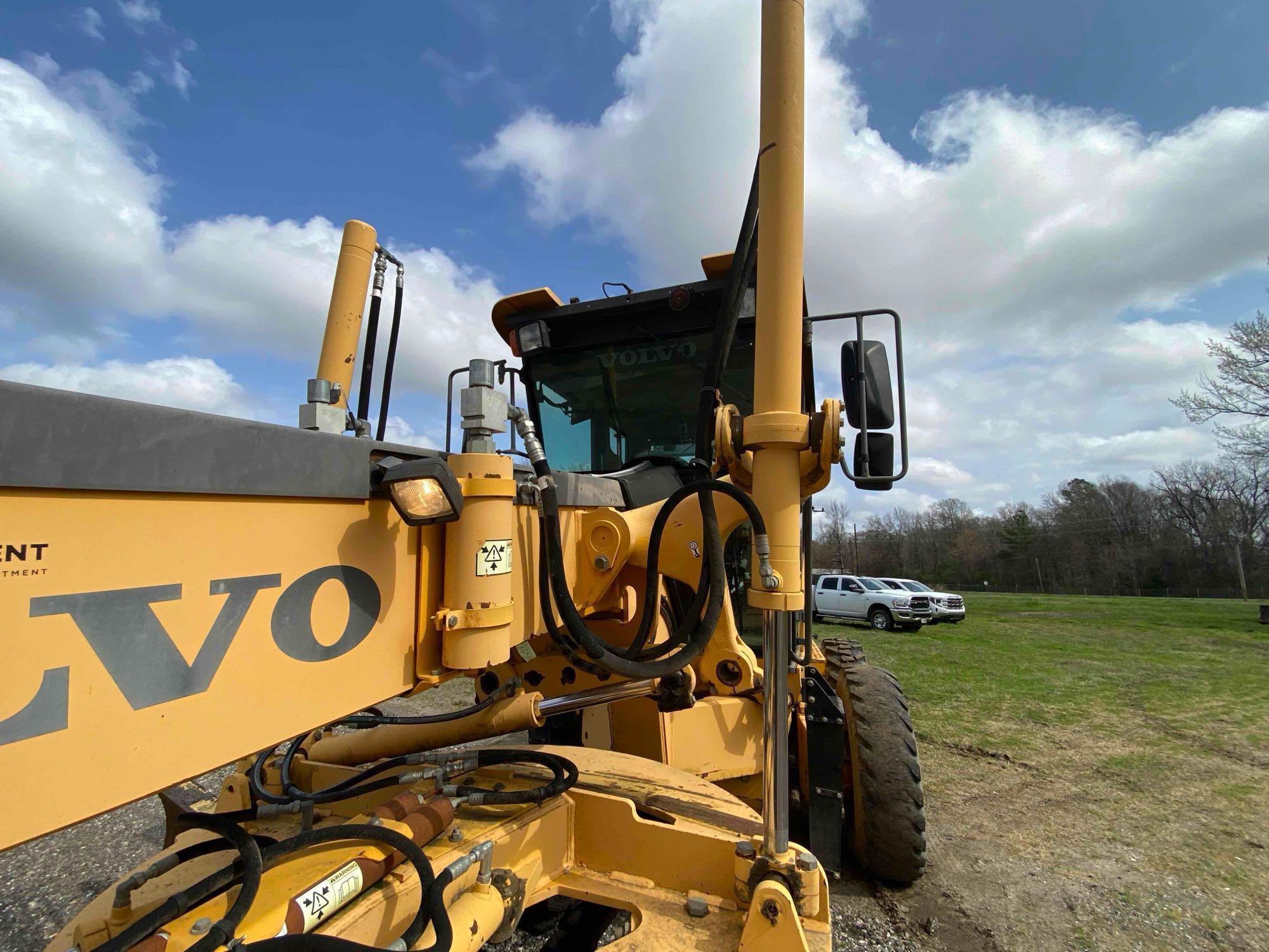 2011 Volvo G930 Motor Grader