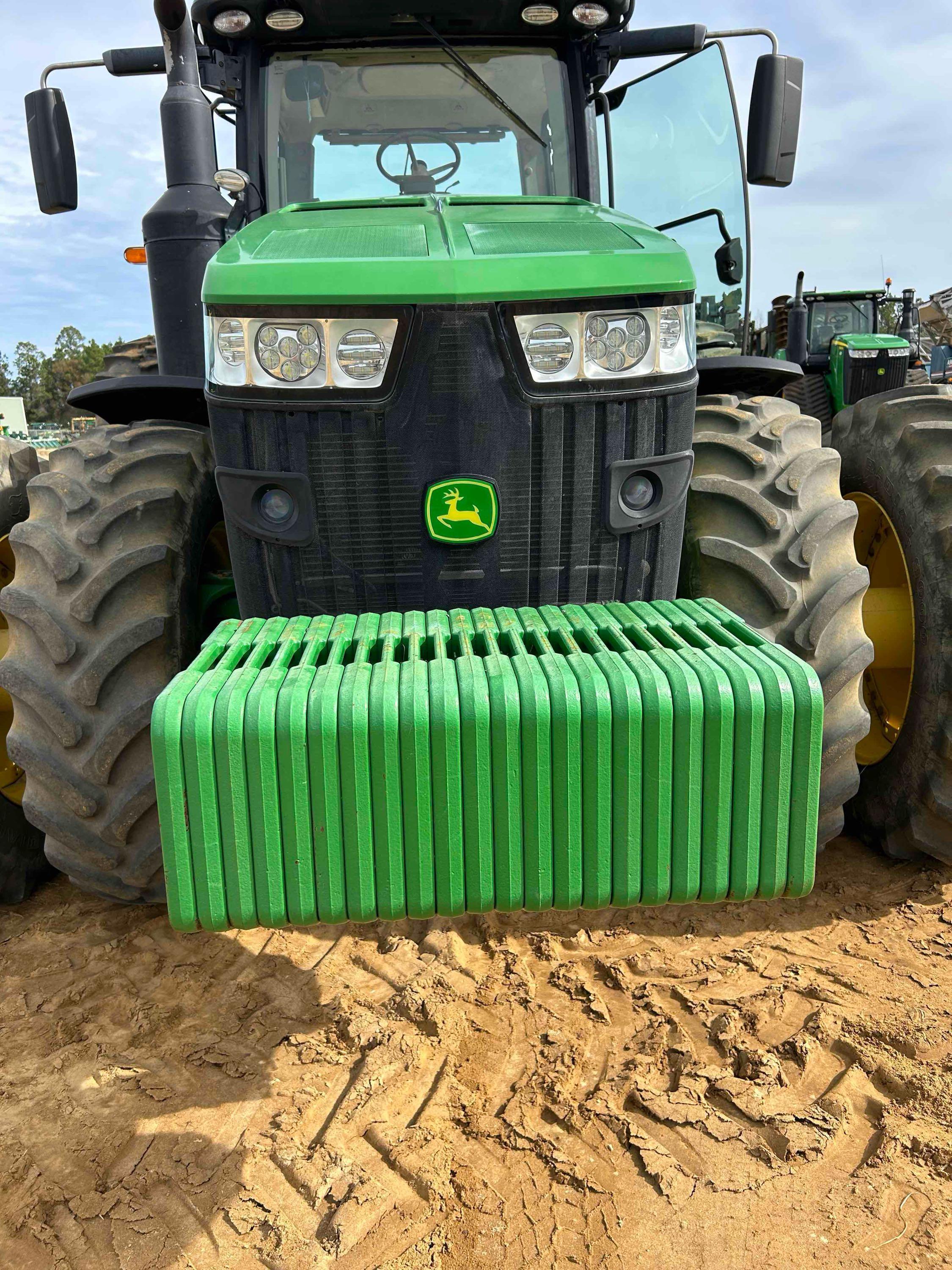 2017 John Deere 8370R