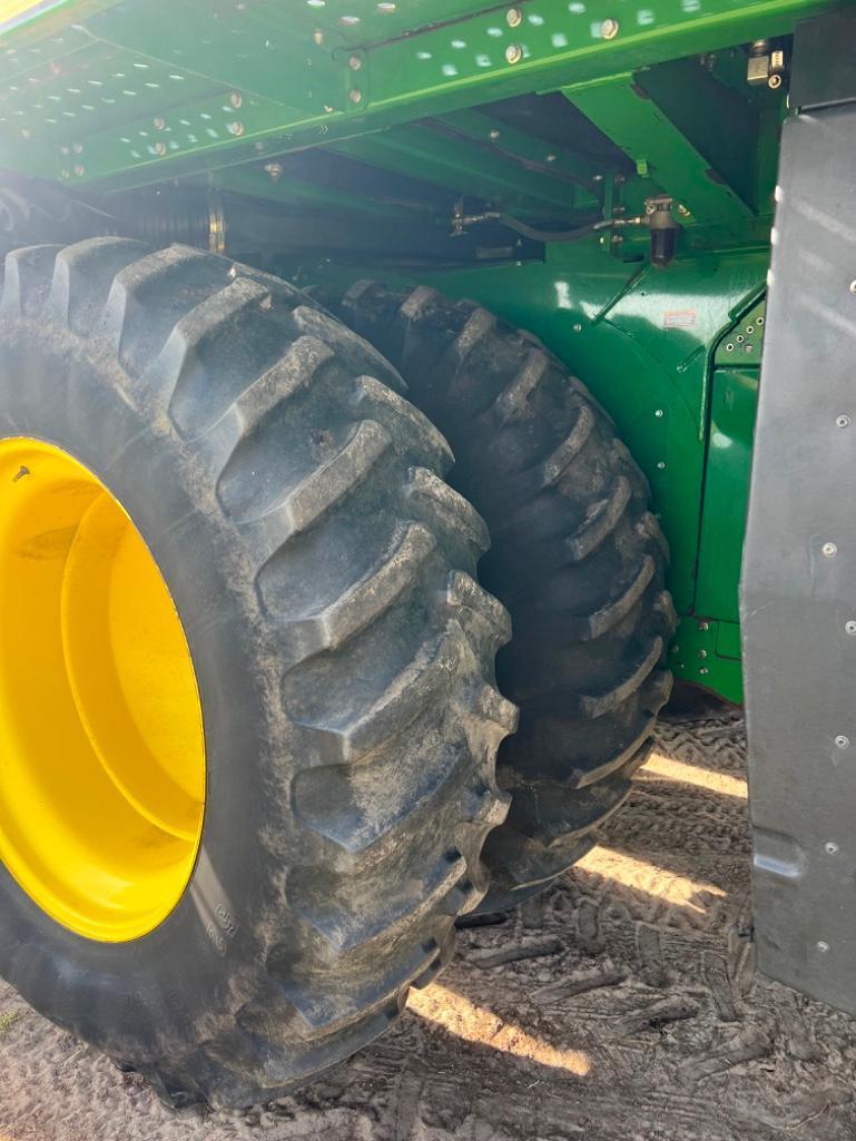 2016 John Deere CP690