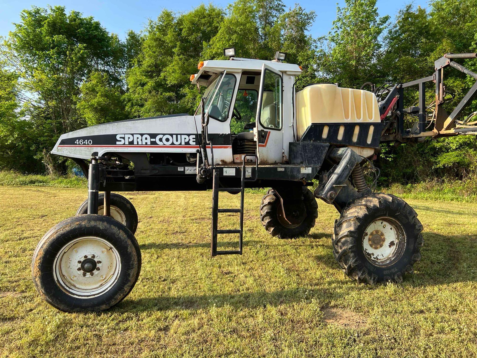 2004 AGCO Spra-Coupe 4640 Sprayer