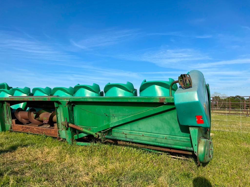 John Deere Corn Head