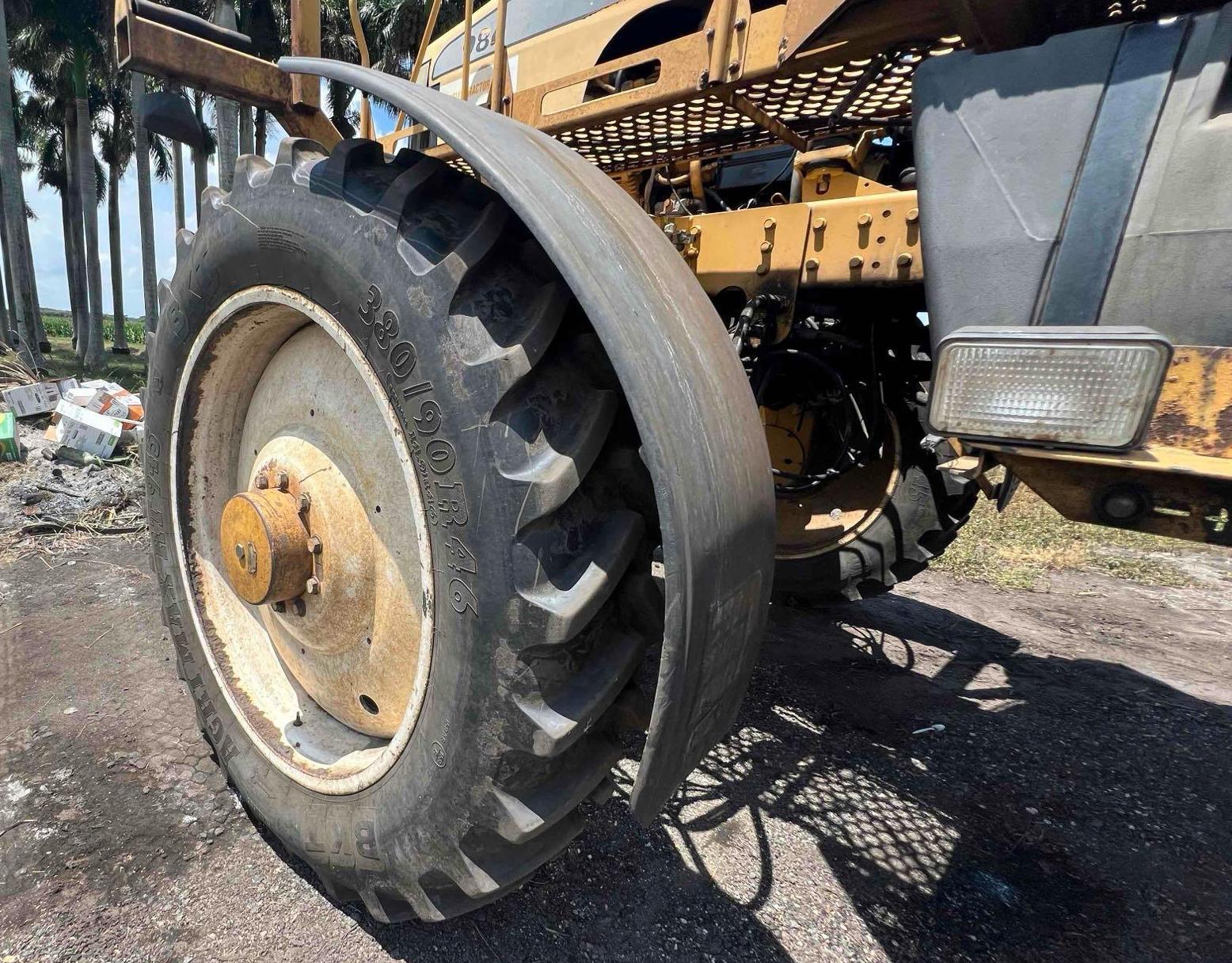 2010 Ag Chem Rogator