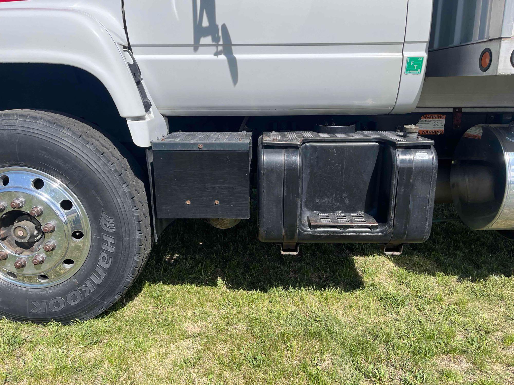 1998 Chevrolet 8500 Grain Truck