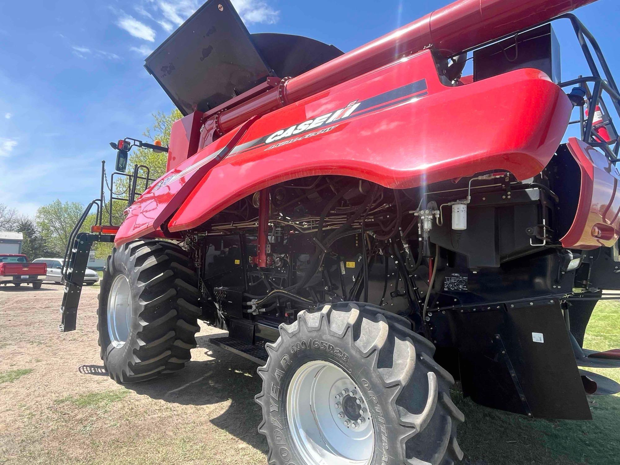 2014 Case IH 6130 Combine