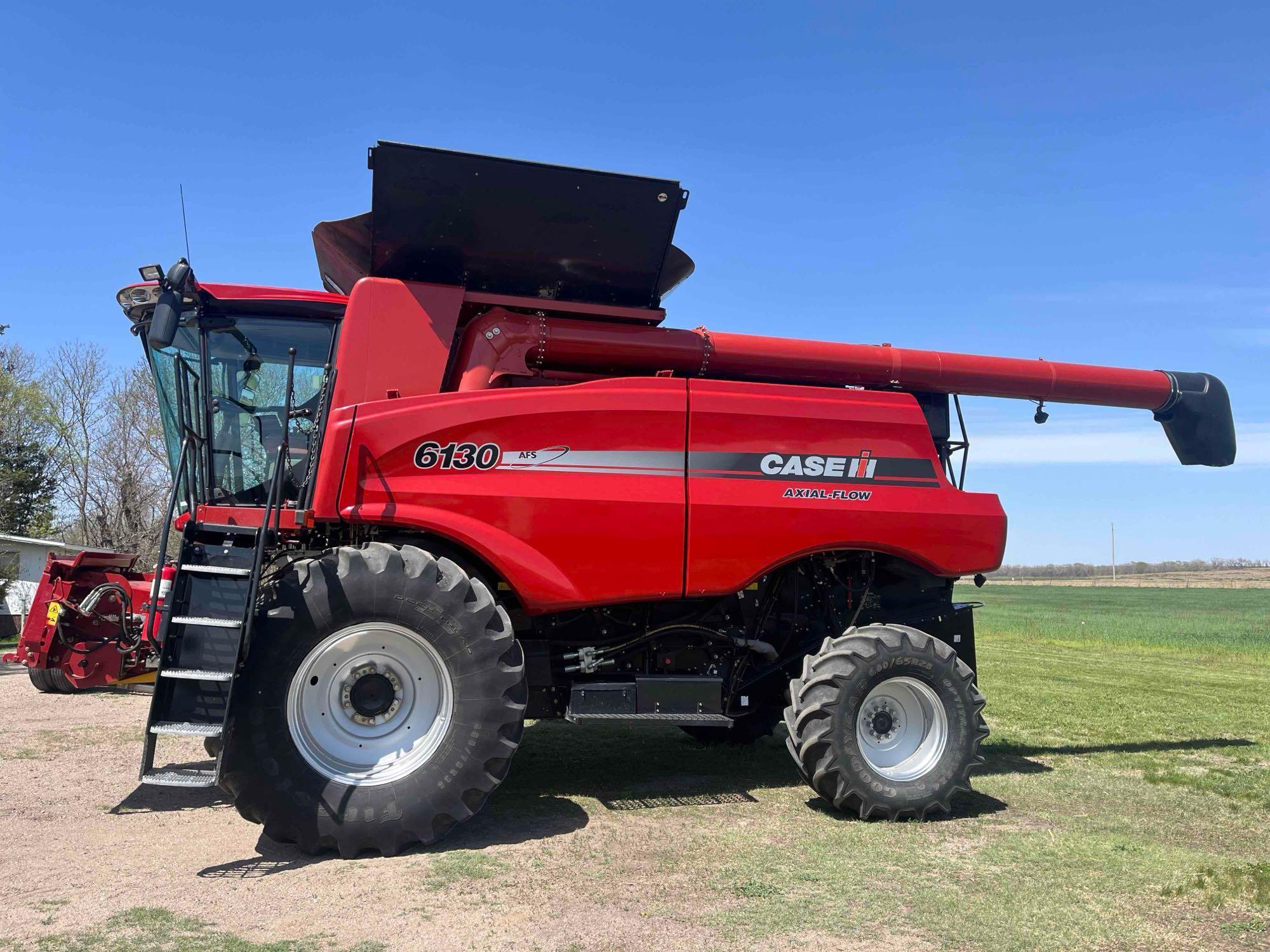 2014 Case IH 6130 Combine