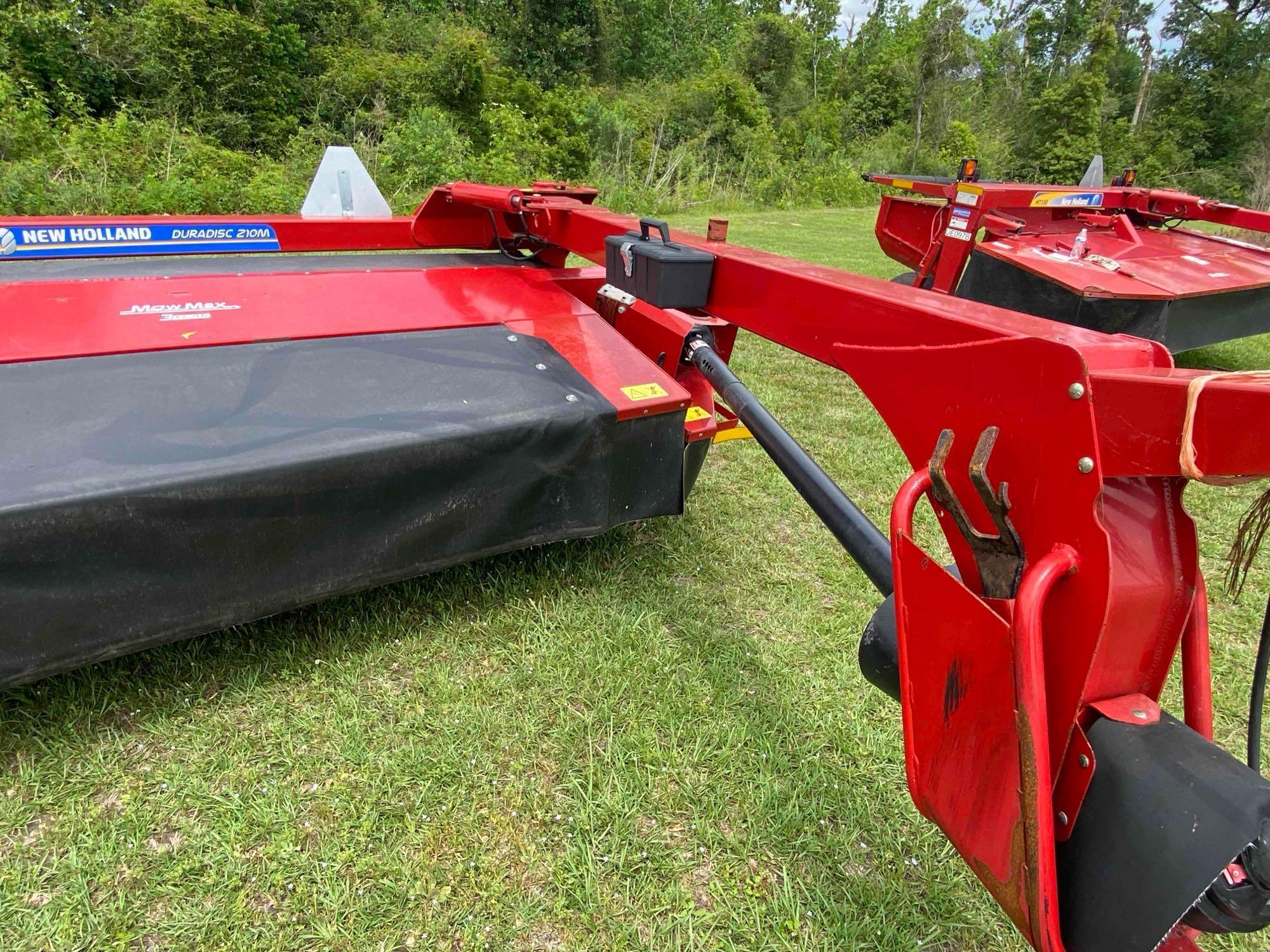 2021 New Holland DURADISC 210M Mower