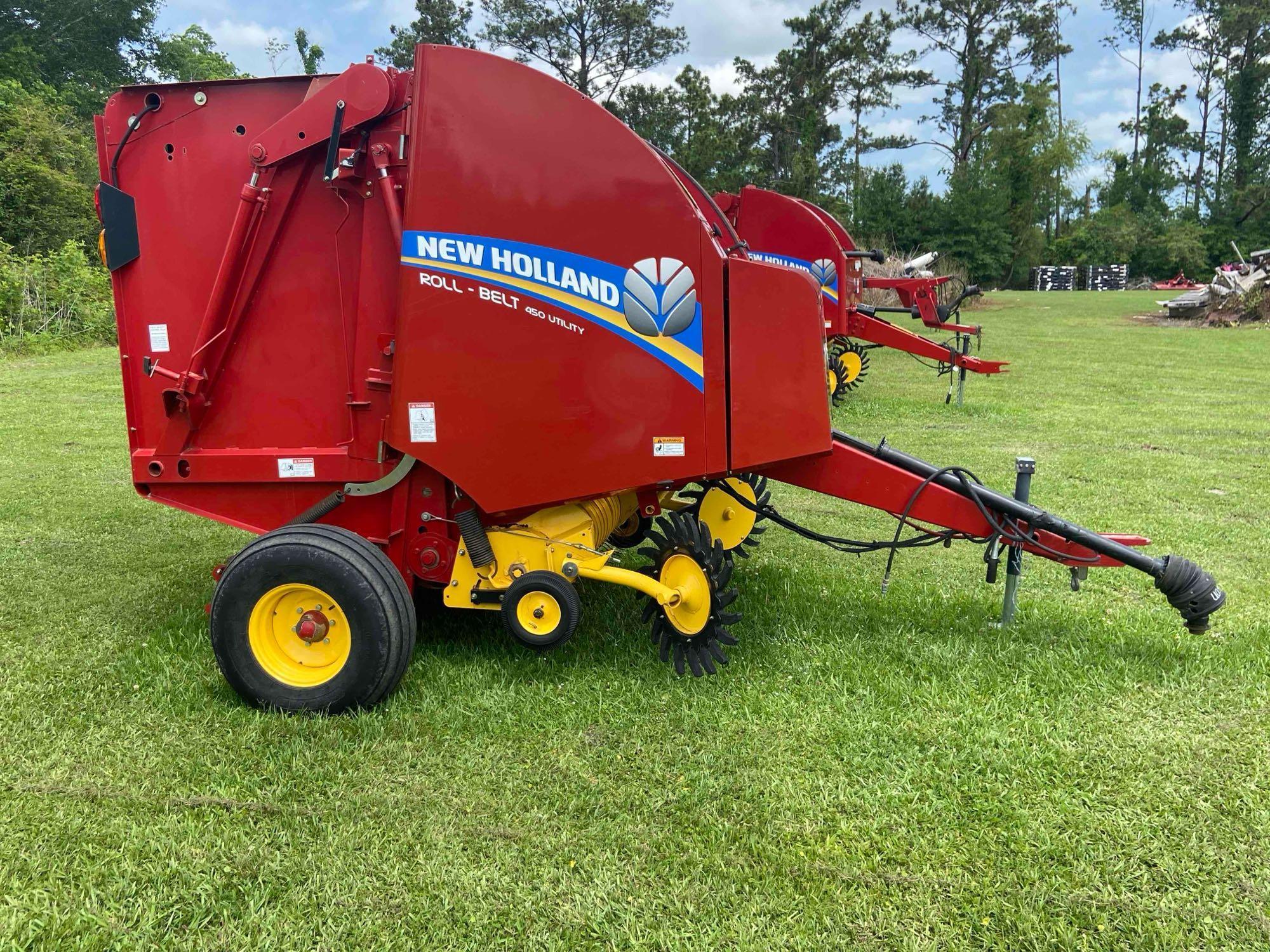 2019 New Holland RB450U Baler