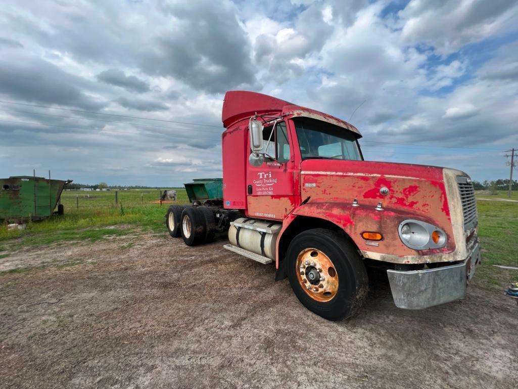 1996 Freightliner Chassis-Cab