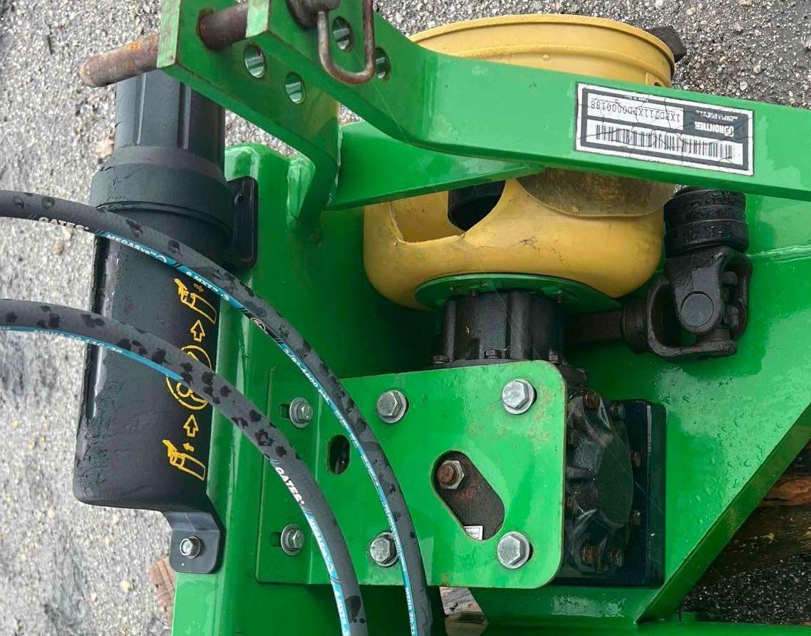 Frontier DT1136 3-Point Trencher
