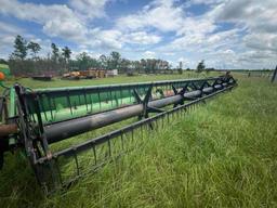 John Deere 630F 30' HydraFlex Header
