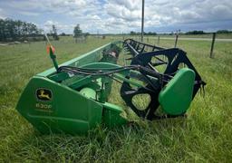 John Deere 630F 30' HydraFlex Header