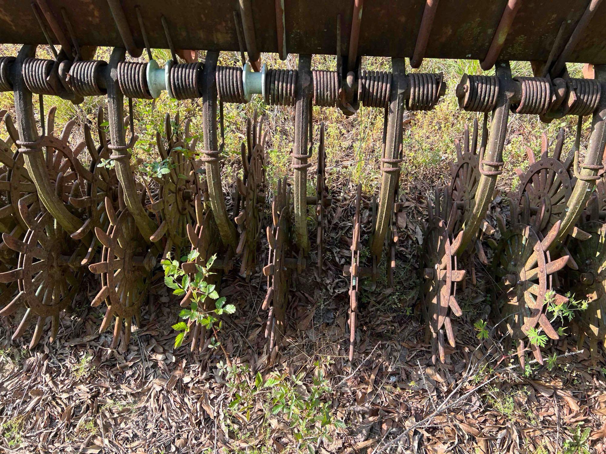 John Deere E0400 Rotary Hoe