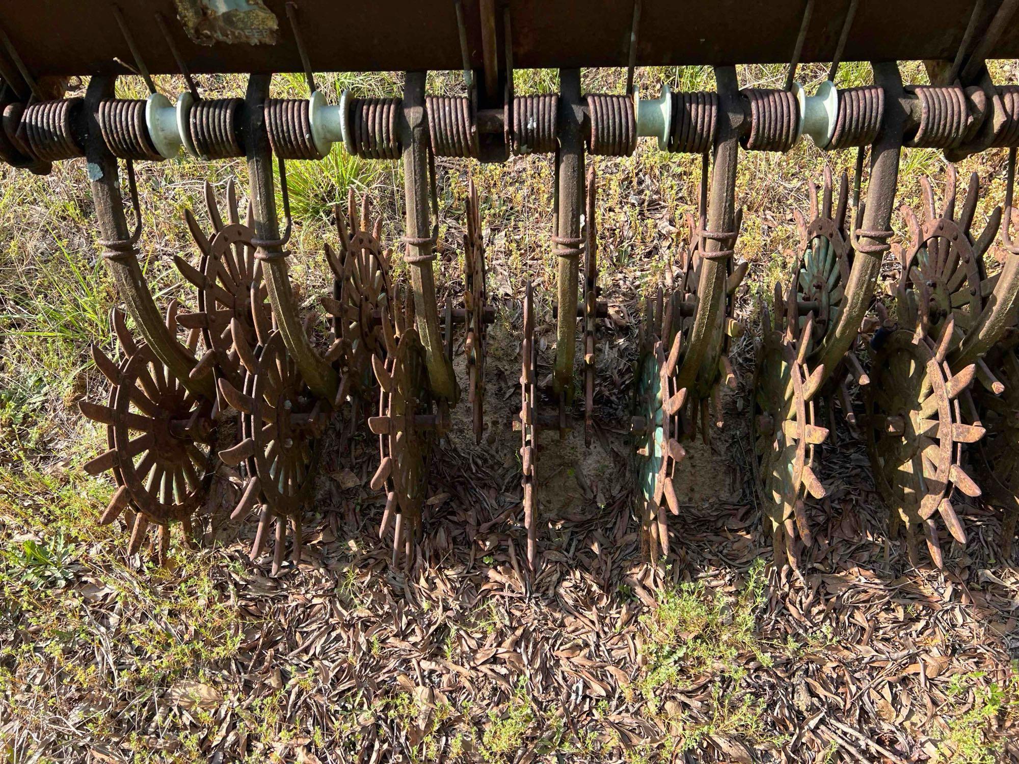 John Deere E0400 Rotary Hoe
