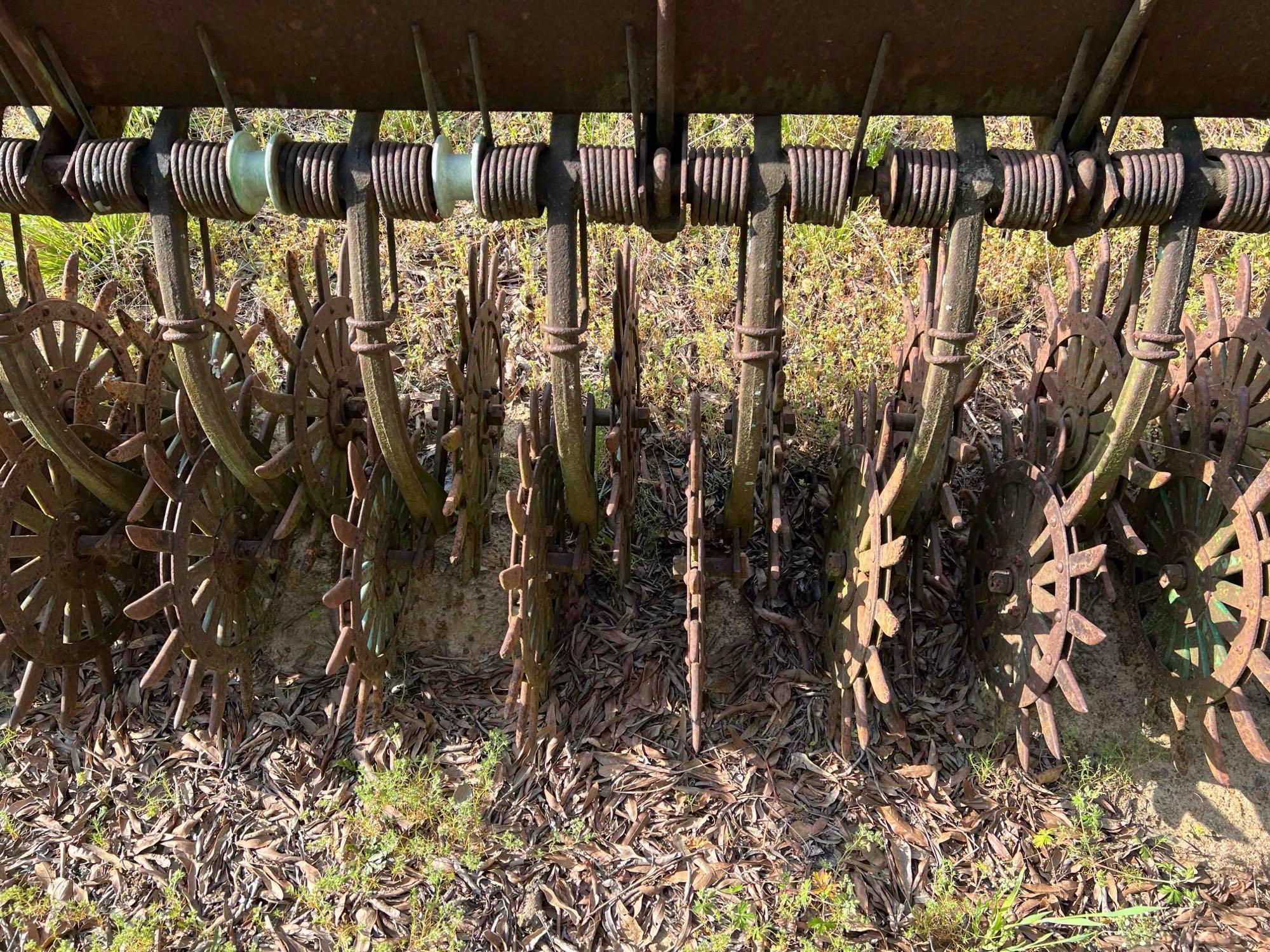 John Deere E0400 Rotary Hoe