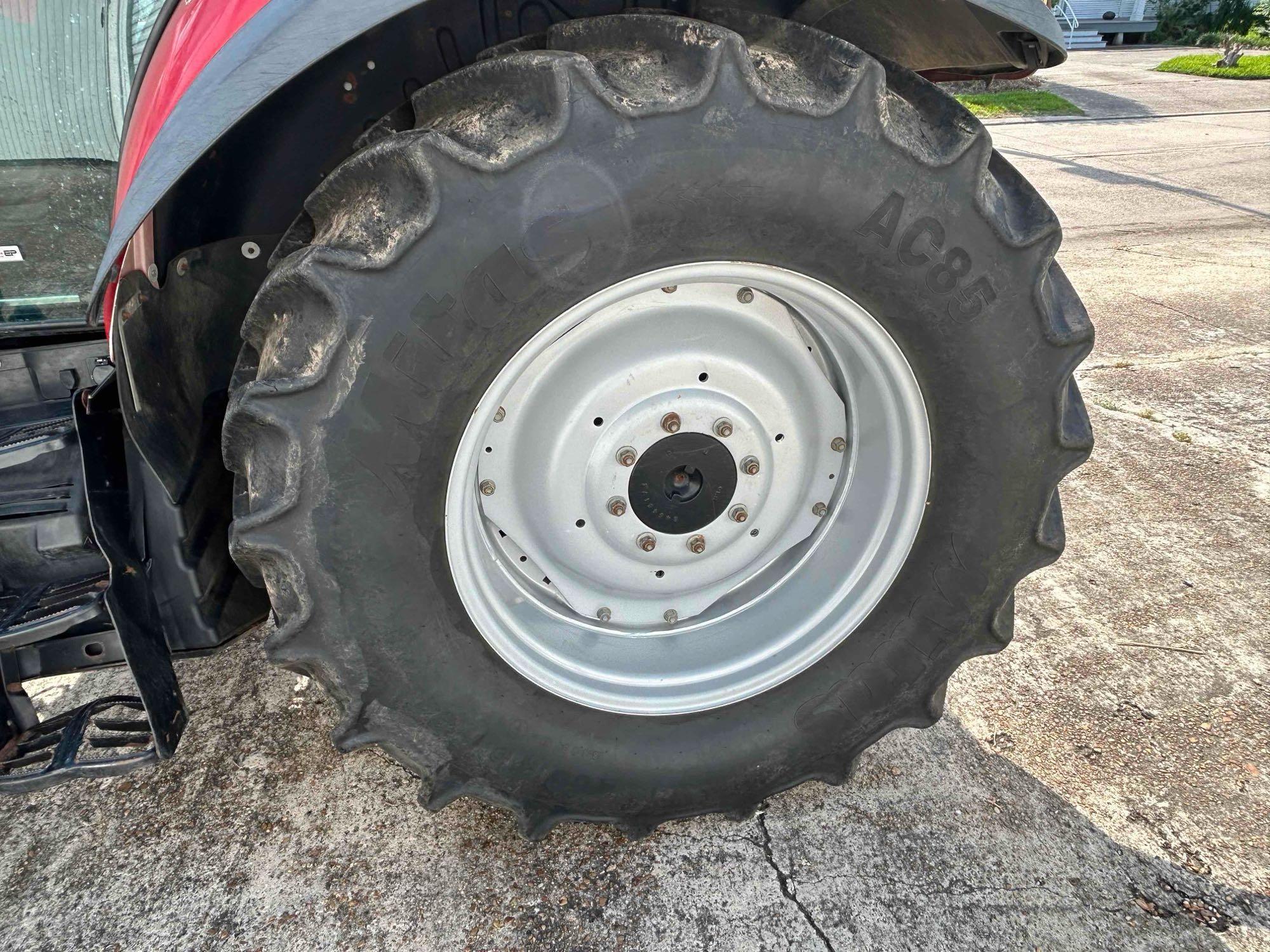 2021 CASE 110U Farmall MFWD Tractor with L103 Loader