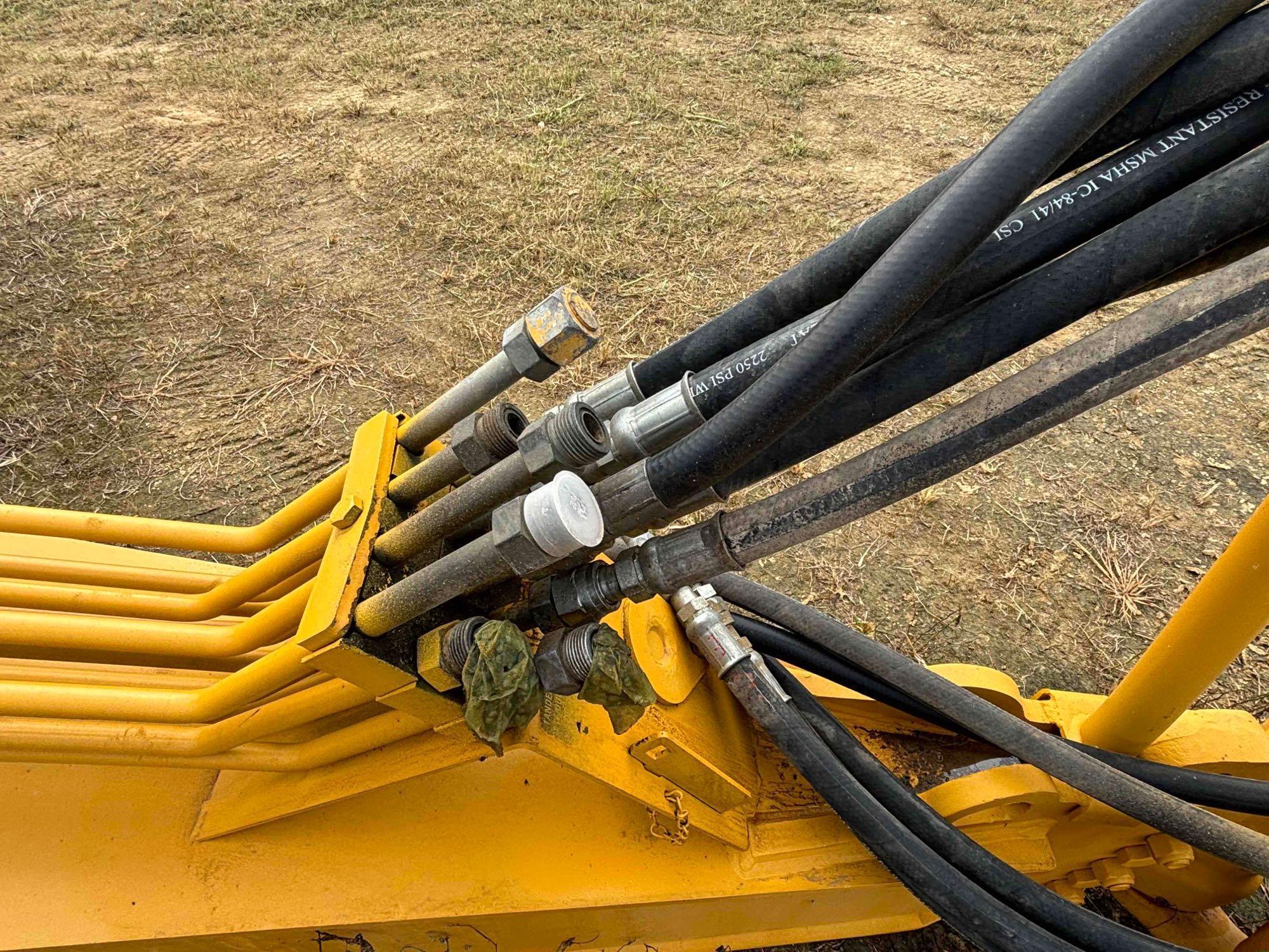 John Deere 2112C Soil Scraper