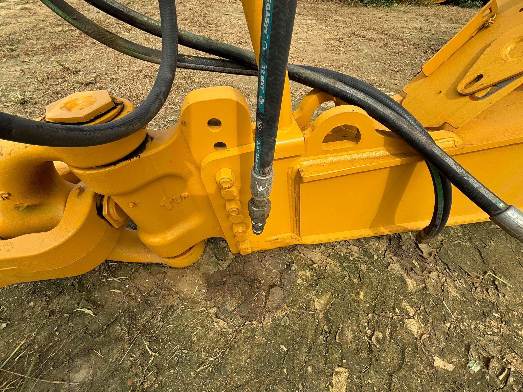 John Deere 2112C Soil Scraper