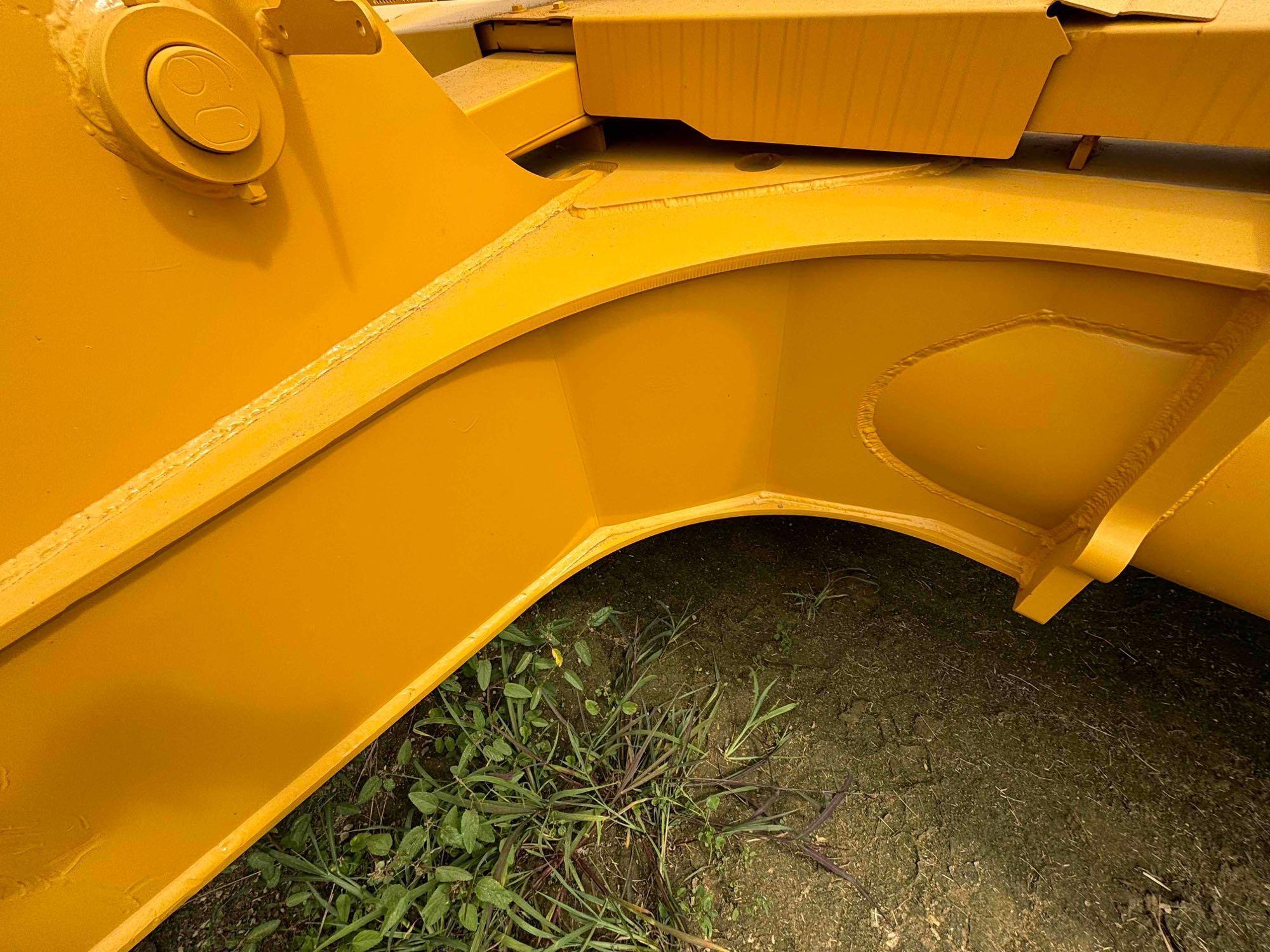John Deere 2112C Soil Scraper