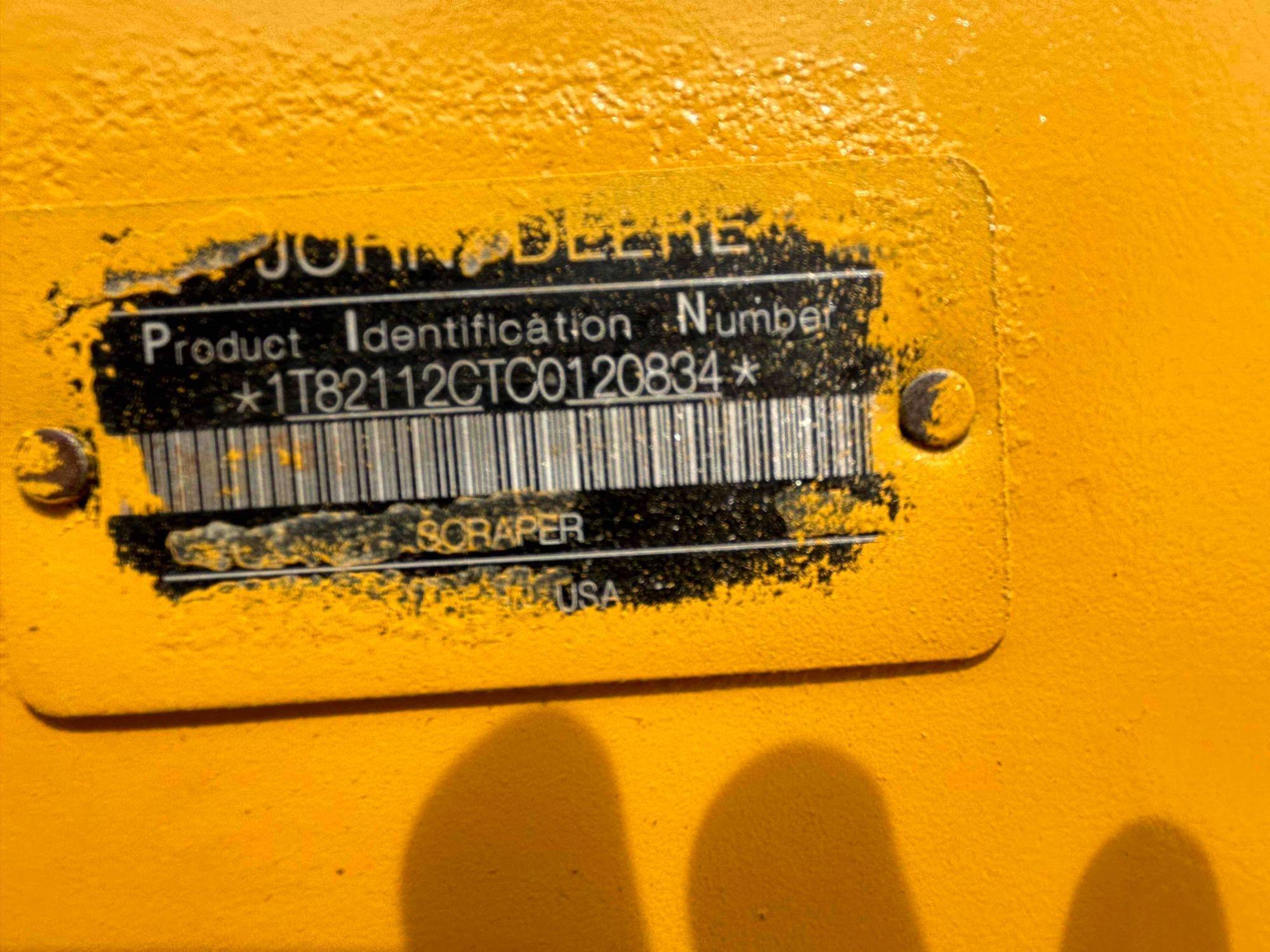 John Deere 2112C Soil Scraper