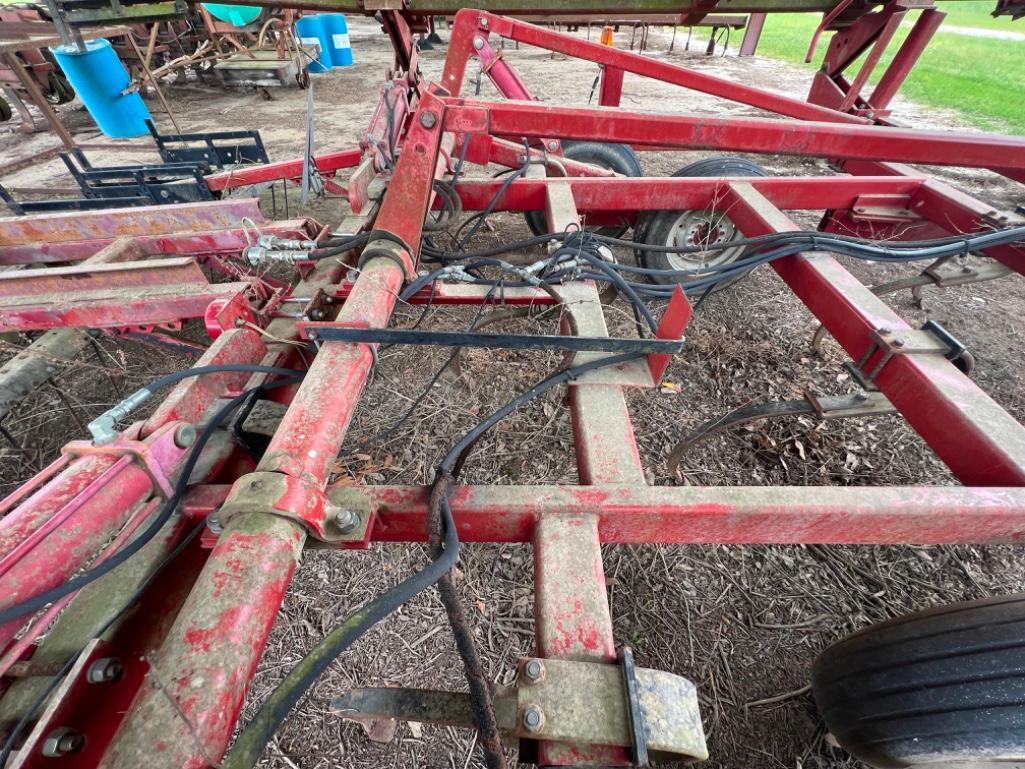 Case IH 4300 23' Field Cultivator