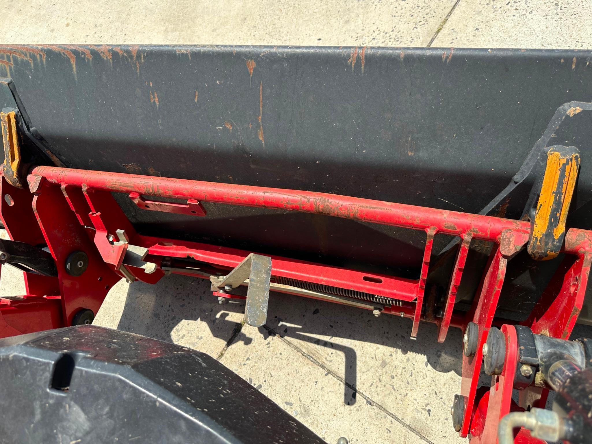 2015 McCormick X6.420 MFWD Tractor w/ L441 Loader