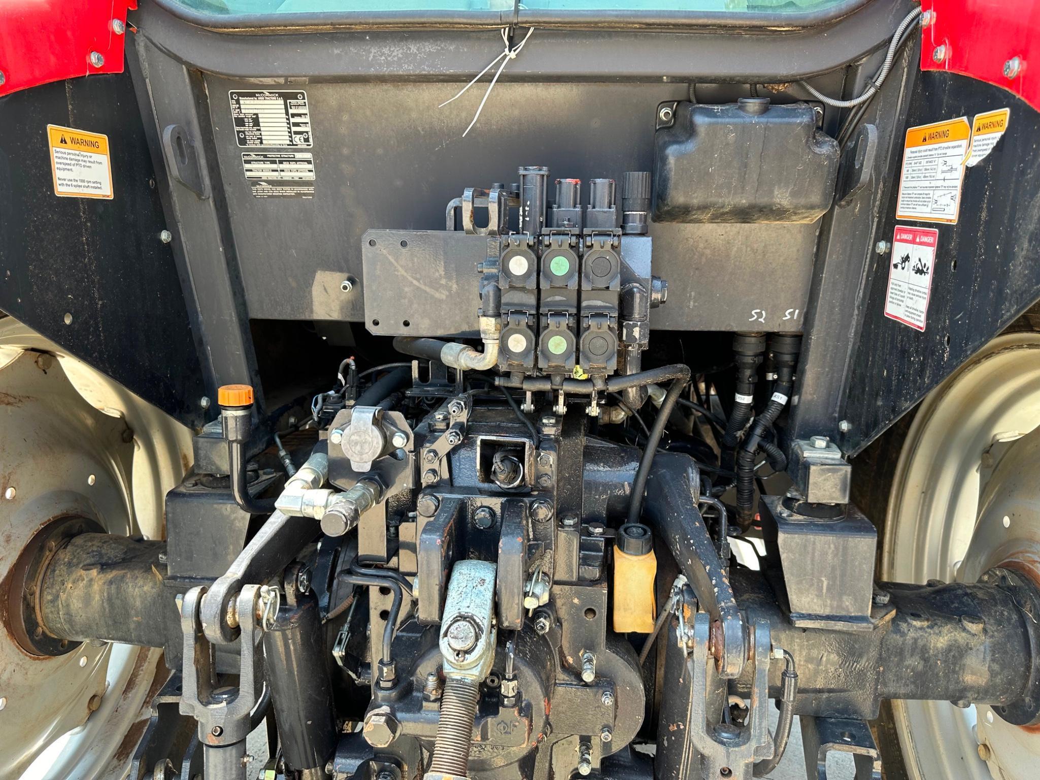 2015 McCormick X6.420 MFWD Tractor w/ L441 Loader