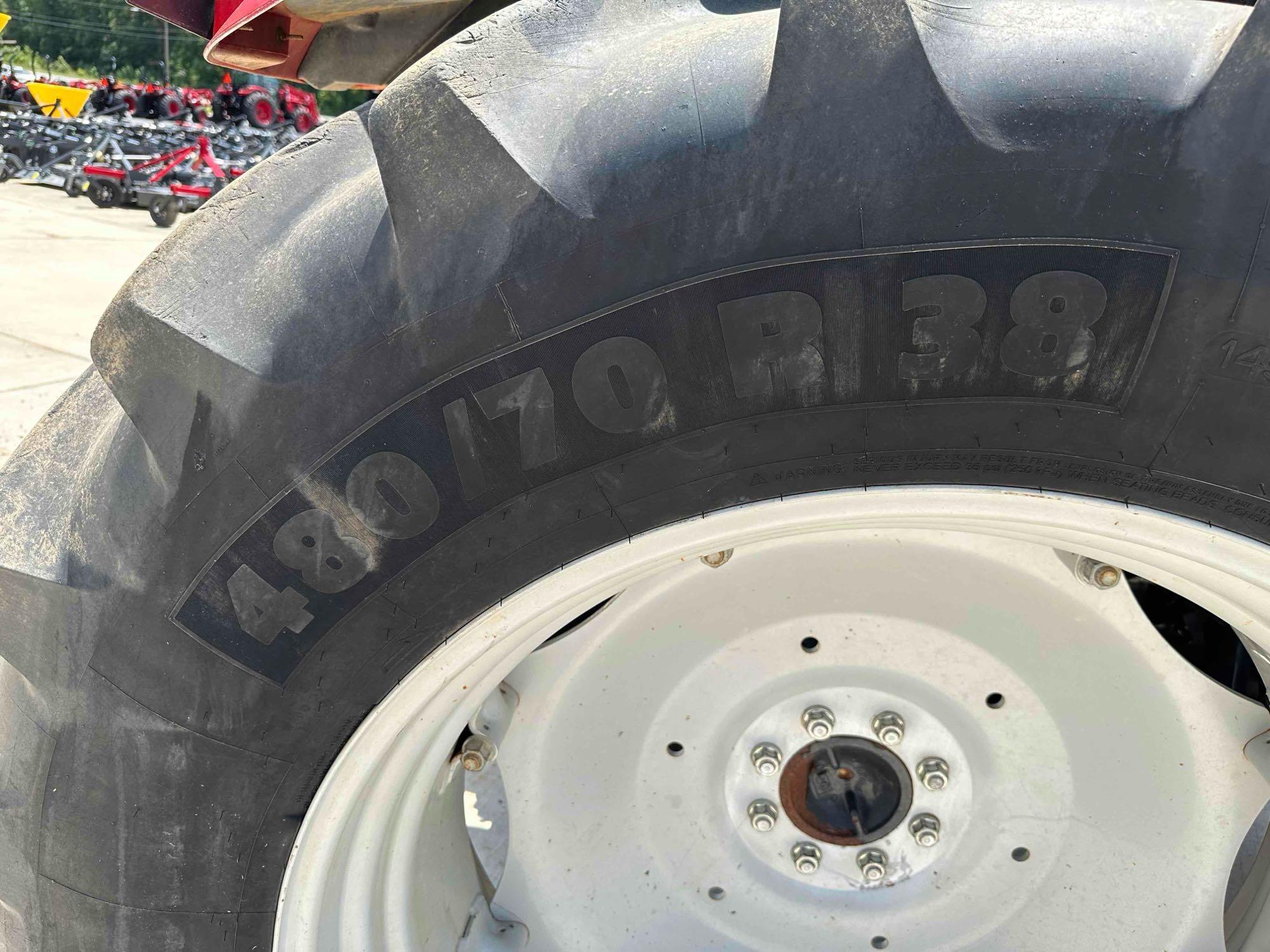 2015 McCormick X6.420 MFWD Tractor w/ L441 Loader