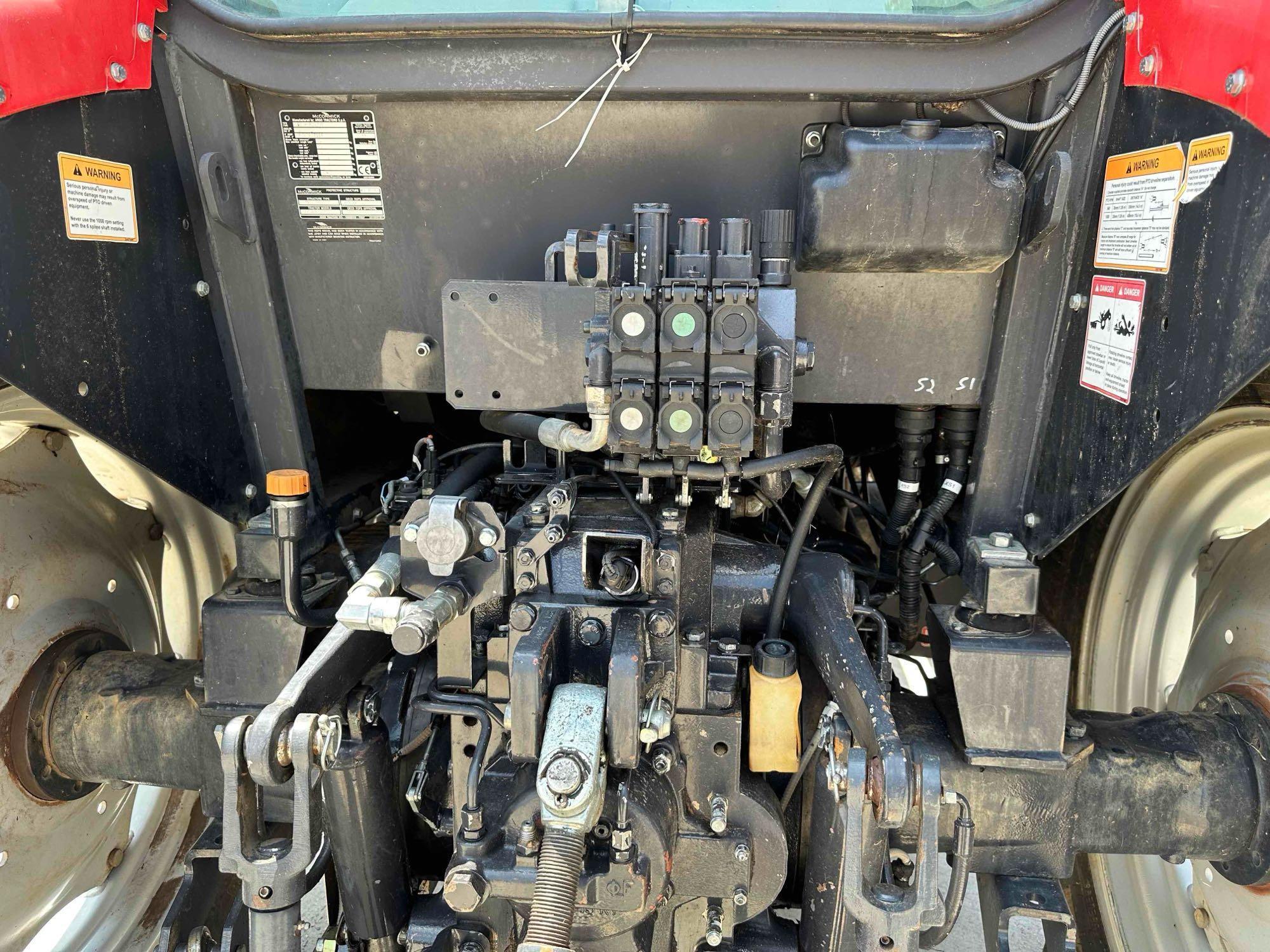 2015 McCormick X6.420 MFWD Tractor w/ L441 Loader