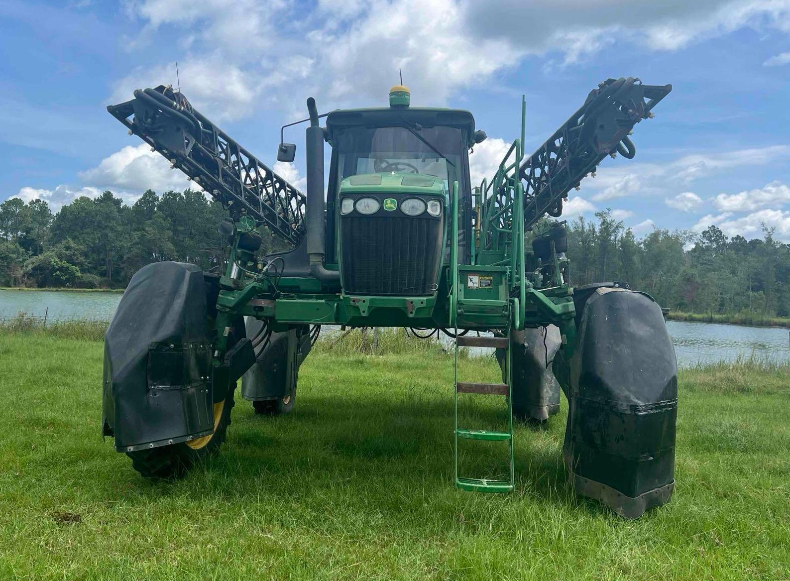 2013 John Deere 4730 Self-Propelled Sprayer