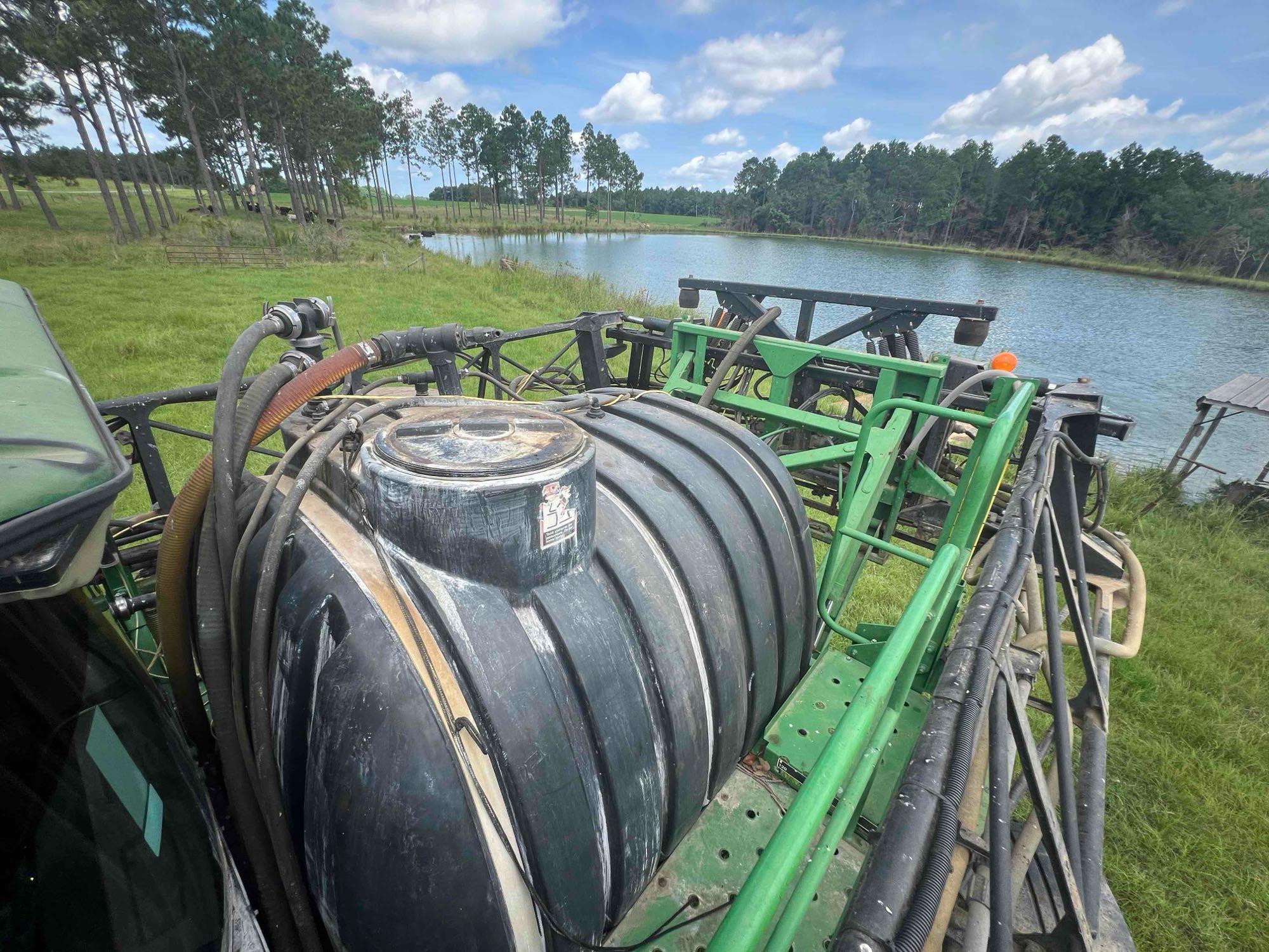 2013 John Deere 4730 Self-Propelled Sprayer