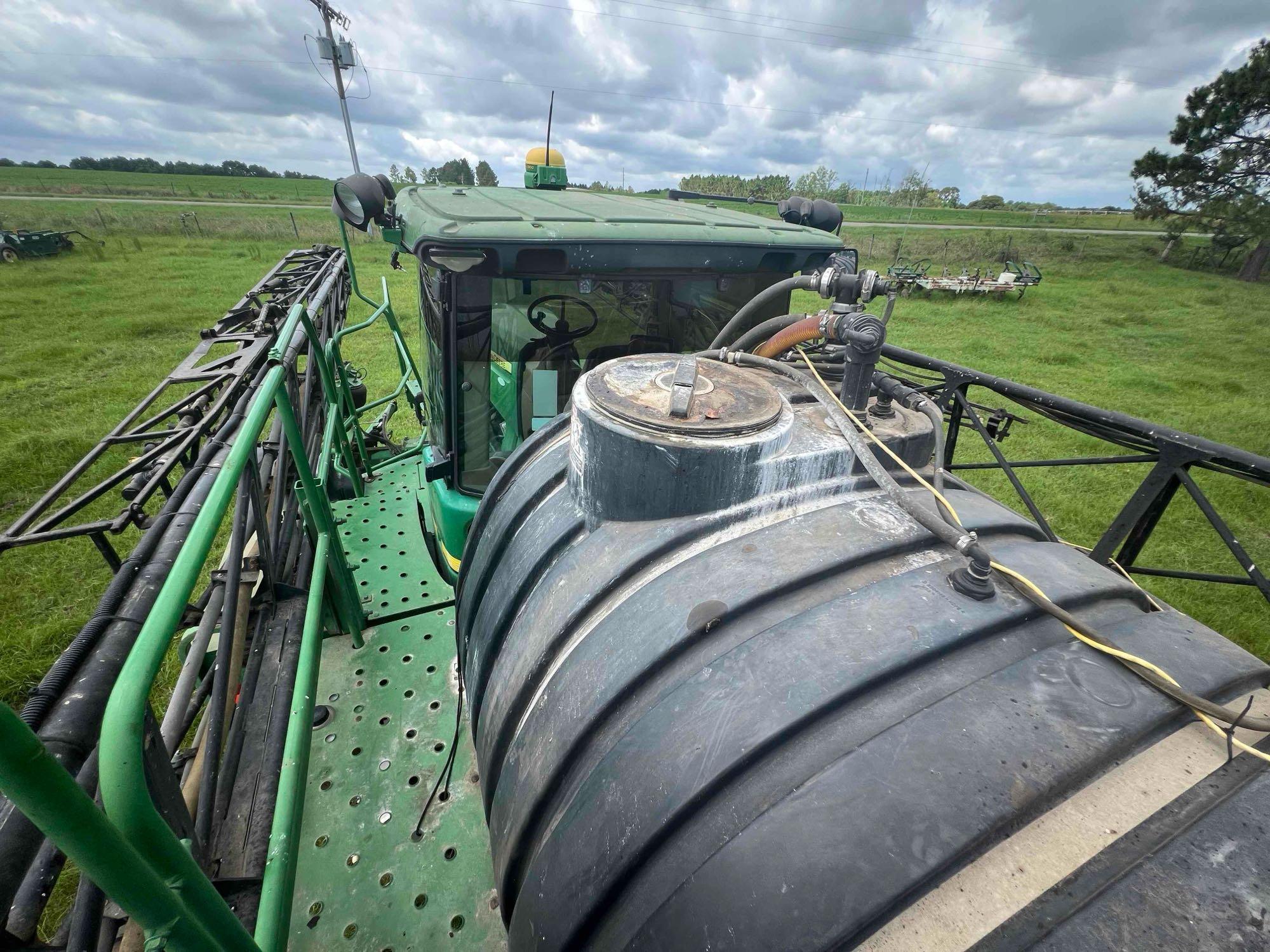 2013 John Deere 4730 Self-Propelled Sprayer