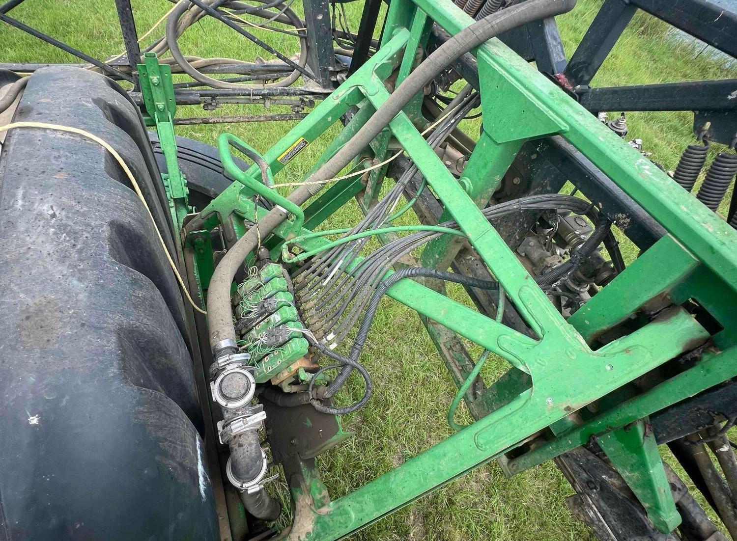 2013 John Deere 4730 Self-Propelled Sprayer