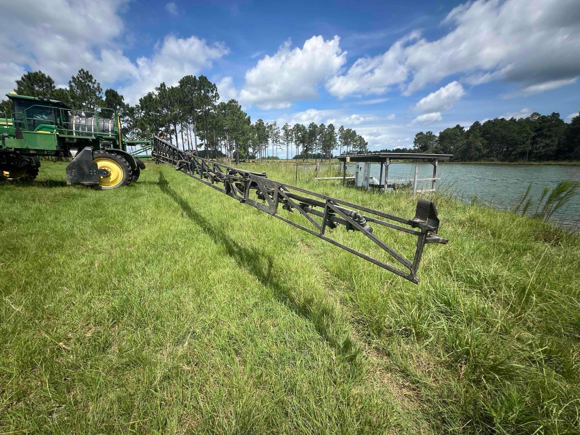 2013 John Deere 4730 Self-Propelled Sprayer