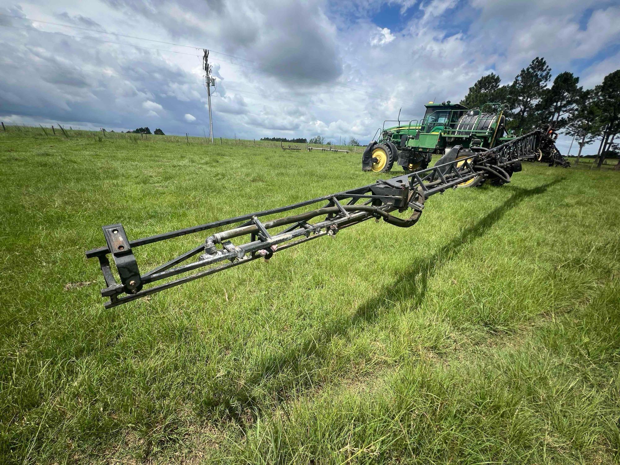 2013 John Deere 4730 Self-Propelled Sprayer