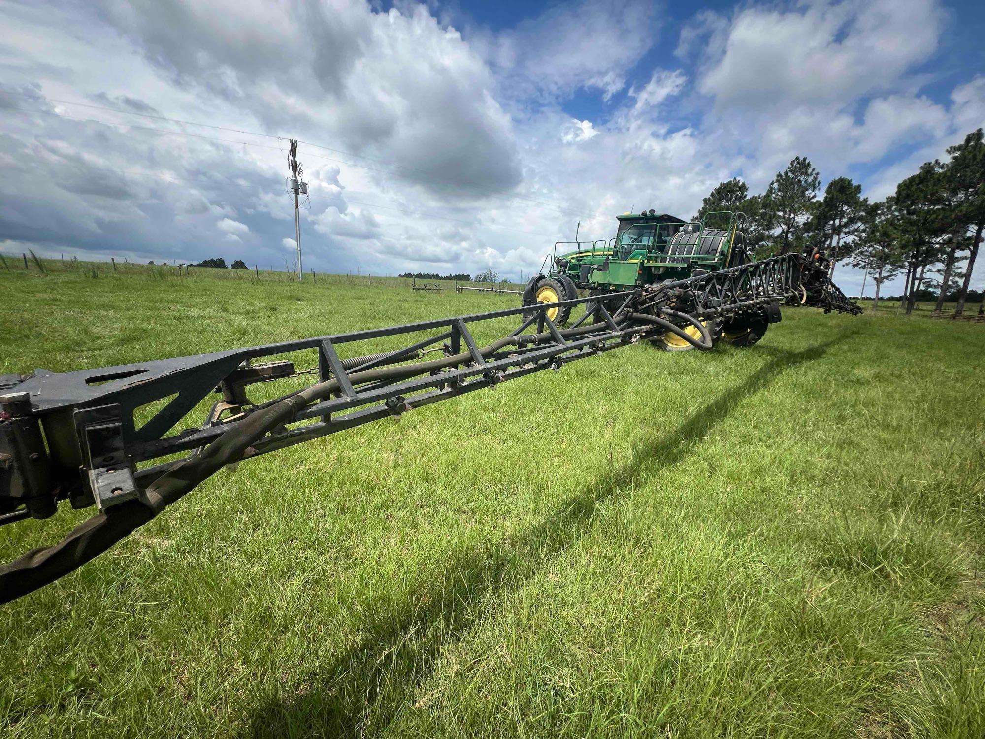 2013 John Deere 4730 Self-Propelled Sprayer