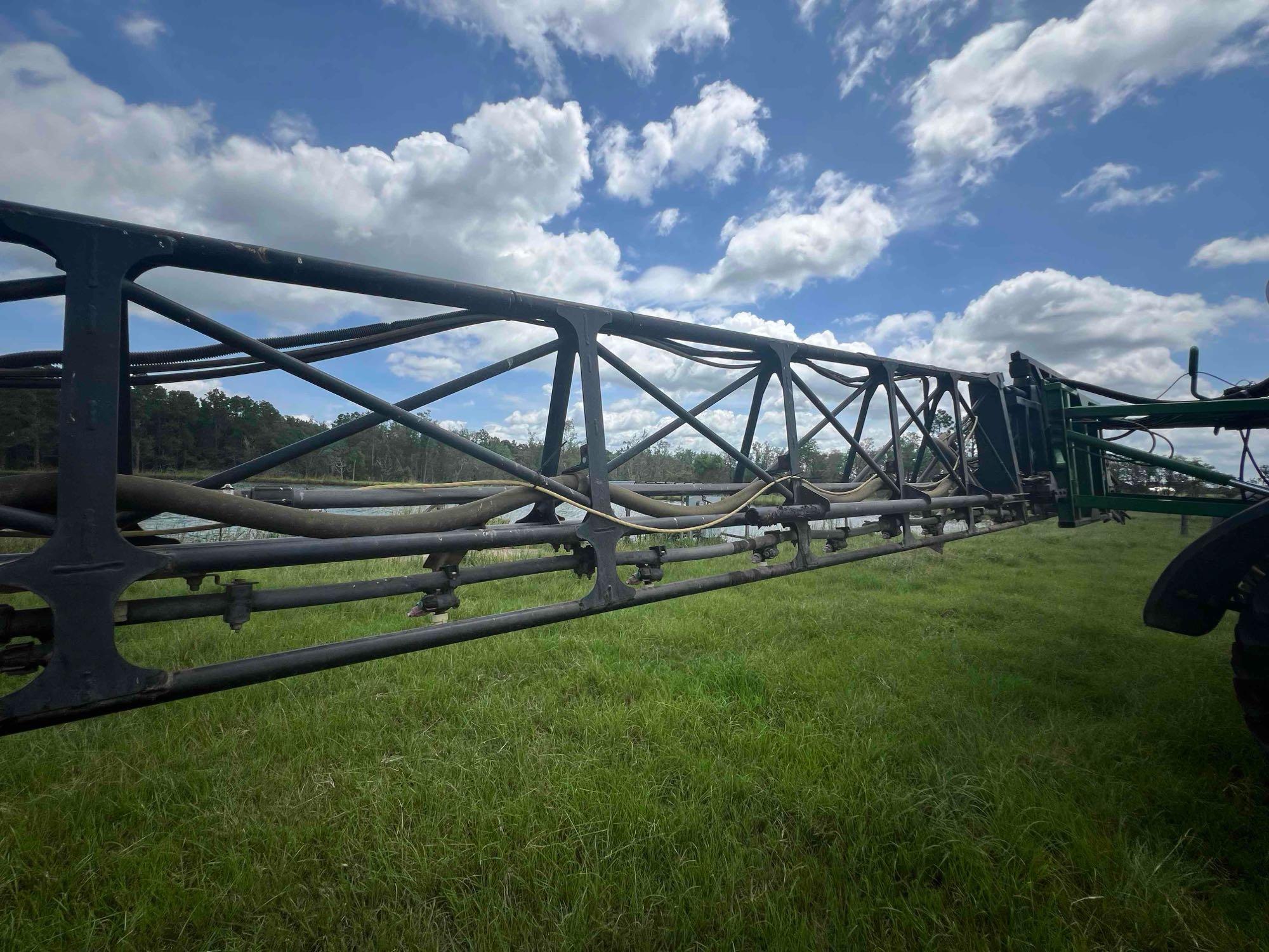 2013 John Deere 4730 Self-Propelled Sprayer