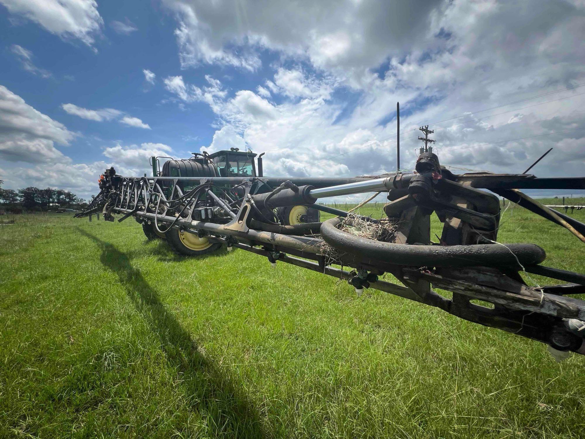 2013 John Deere 4730 Self-Propelled Sprayer