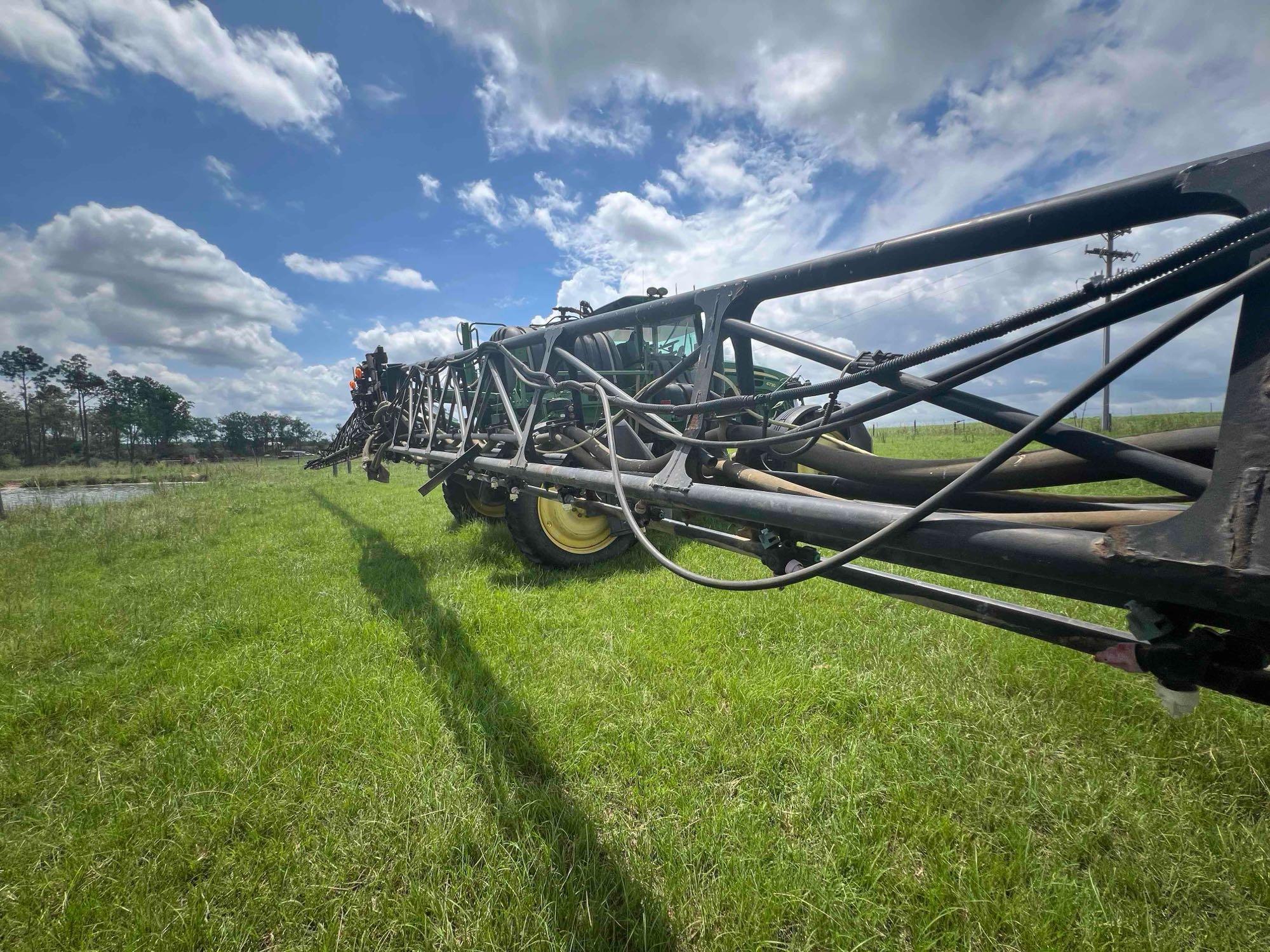 2013 John Deere 4730 Self-Propelled Sprayer