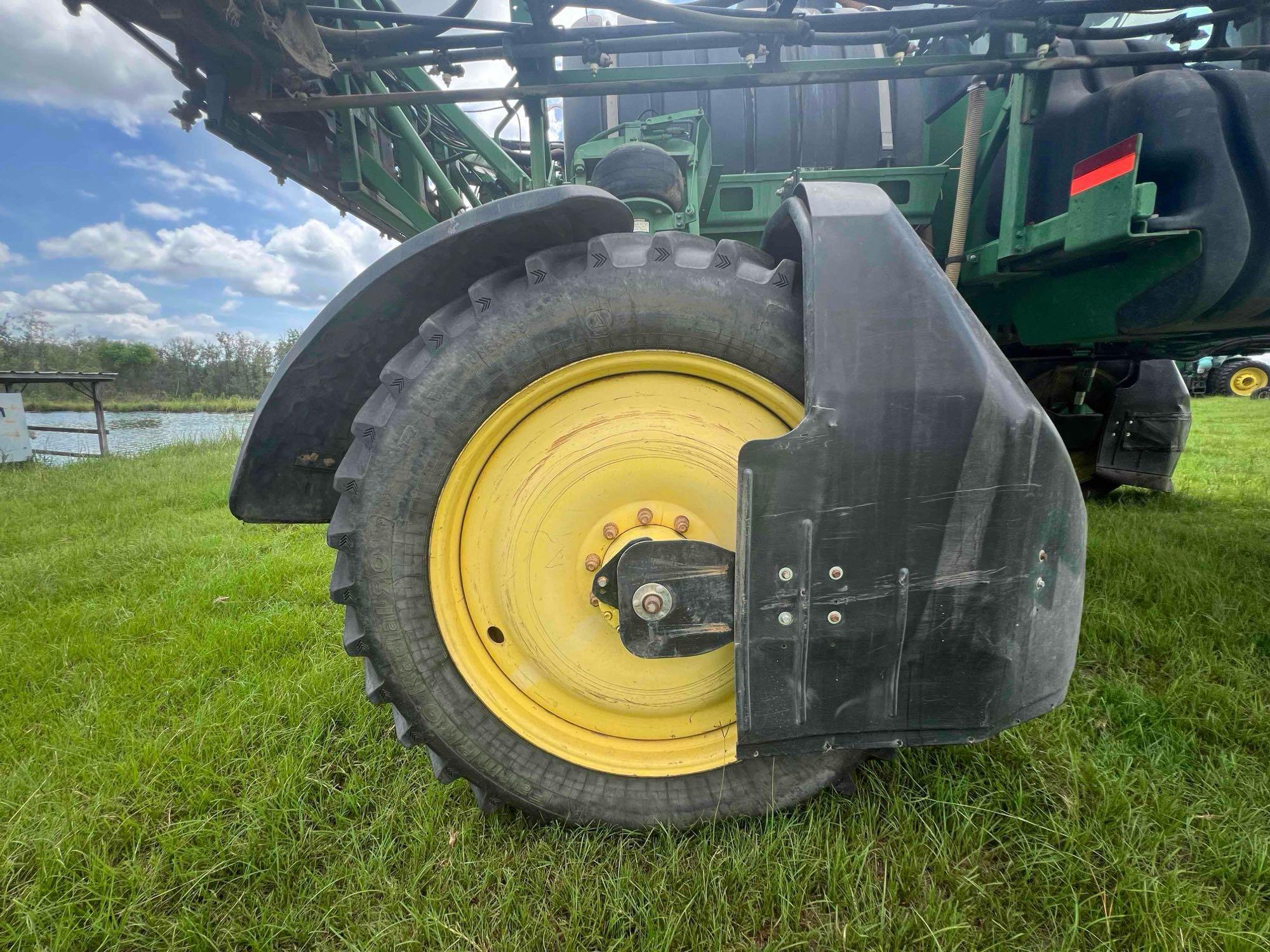 2013 John Deere 4730 Self-Propelled Sprayer