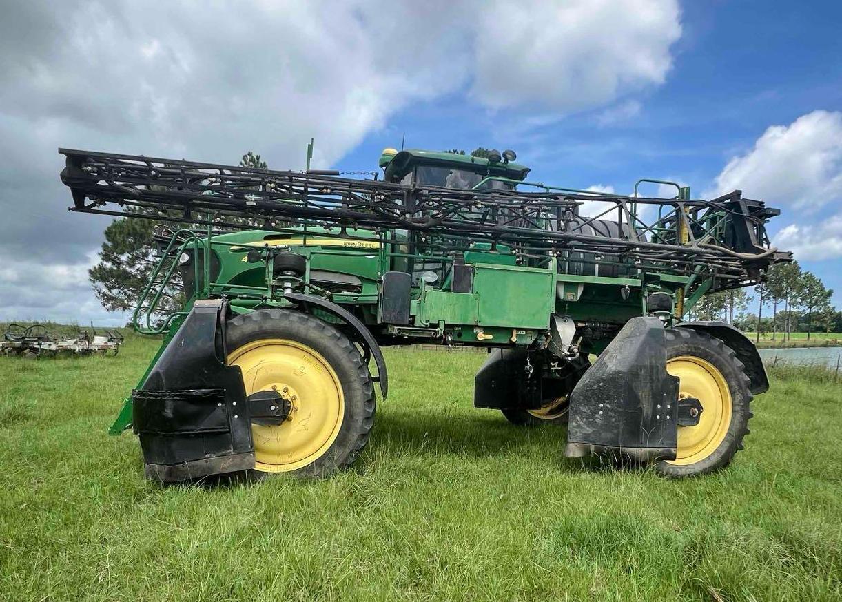 2013 John Deere 4730 Self-Propelled Sprayer