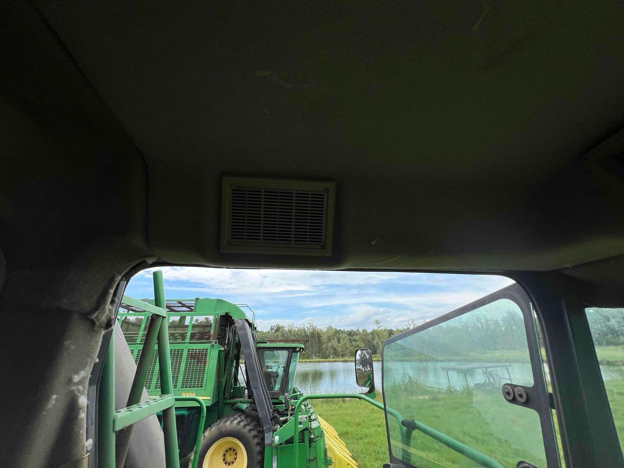 2004 John Deere 9986 Cotton Picker