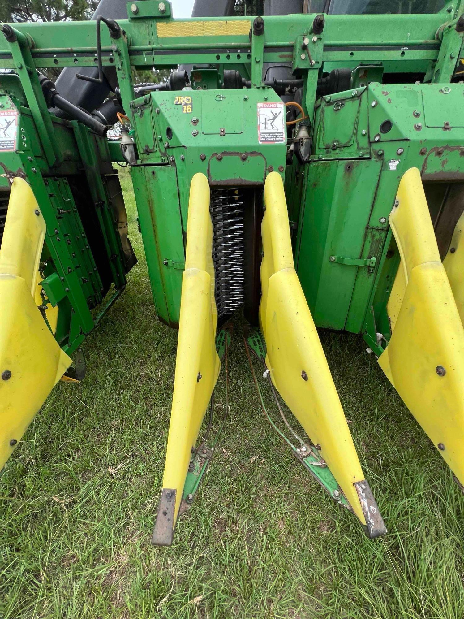 2004 John Deere 9986 Cotton Picker