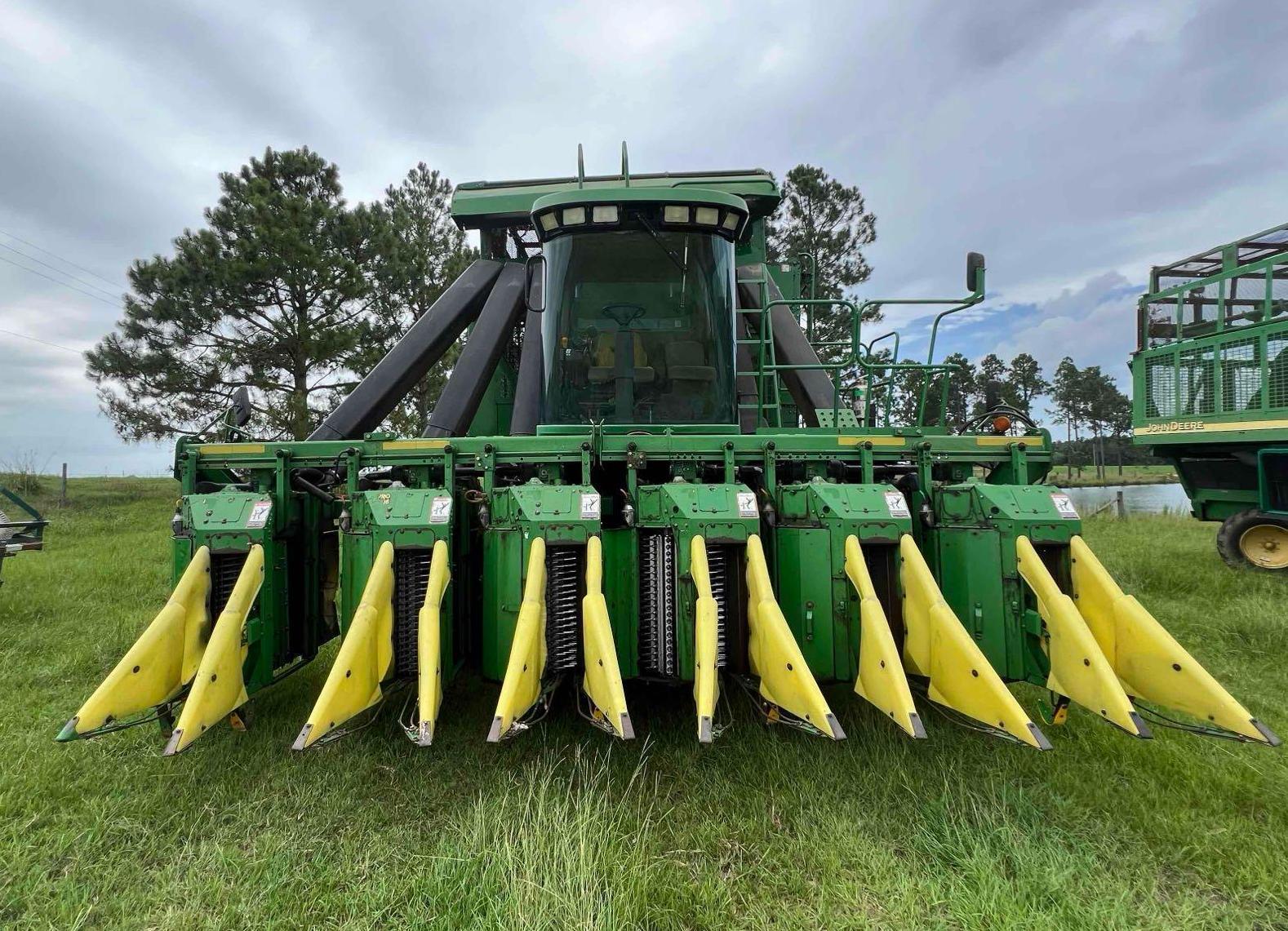 2004 John Deere 9986 Cotton Picker