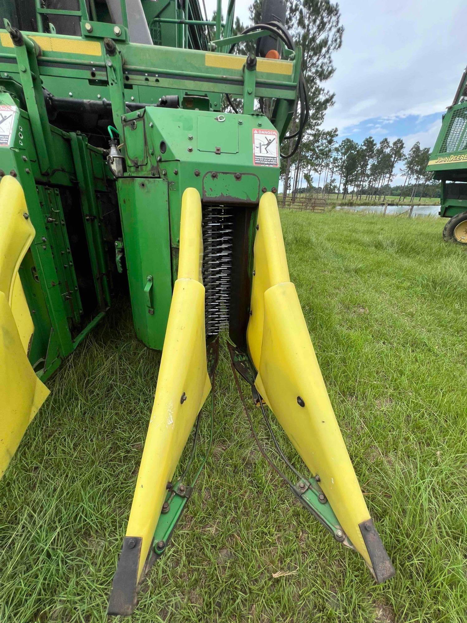 2004 John Deere 9986 Cotton Picker