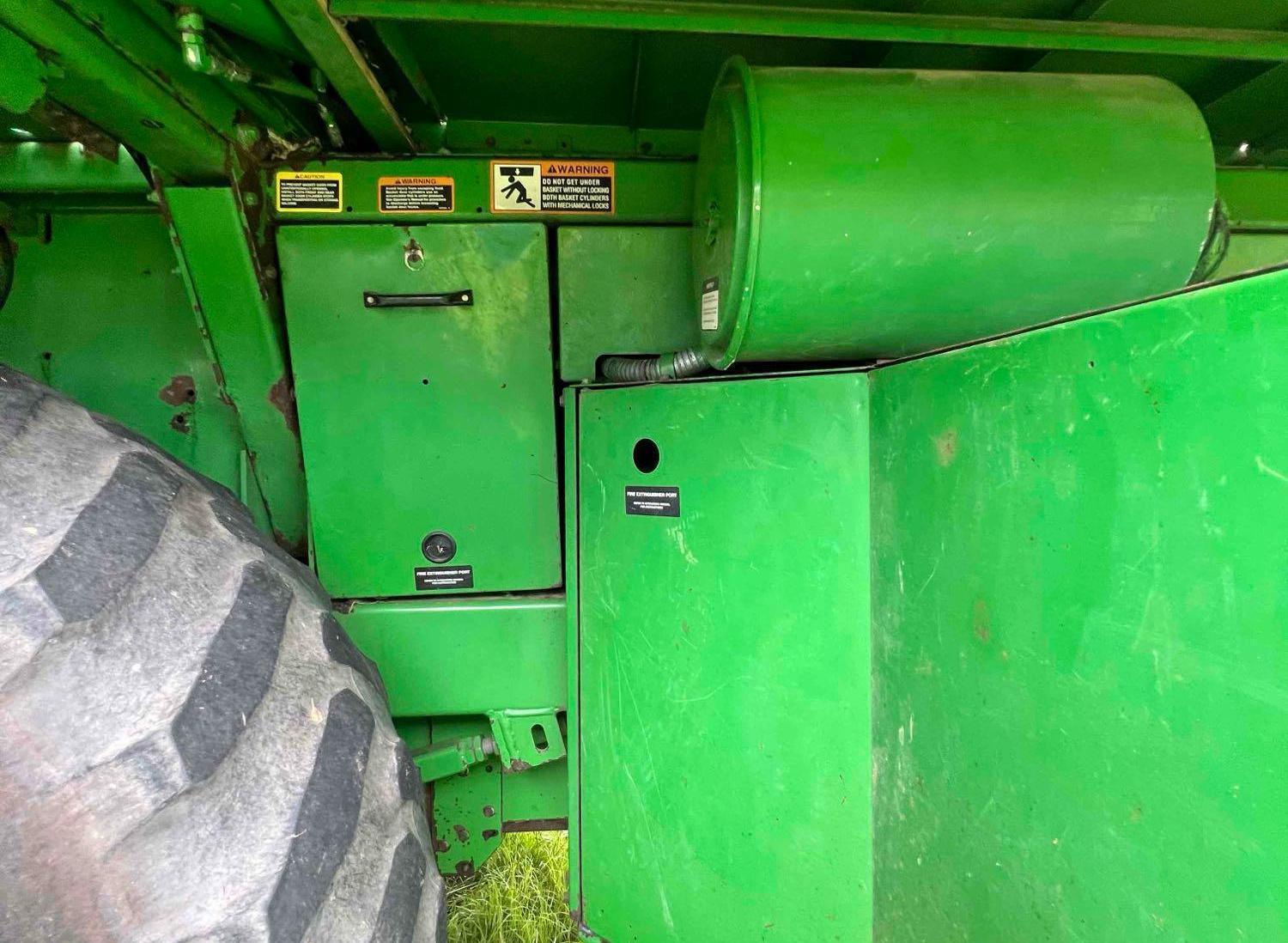 2004 John Deere 9986 Cotton Picker