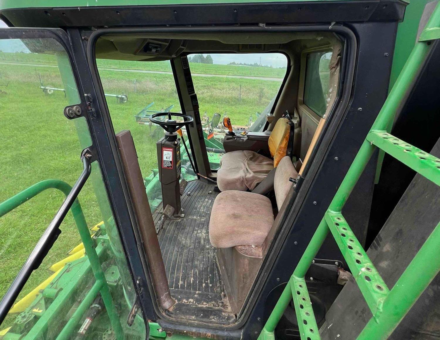2004 John Deere 9986 Cotton Picker