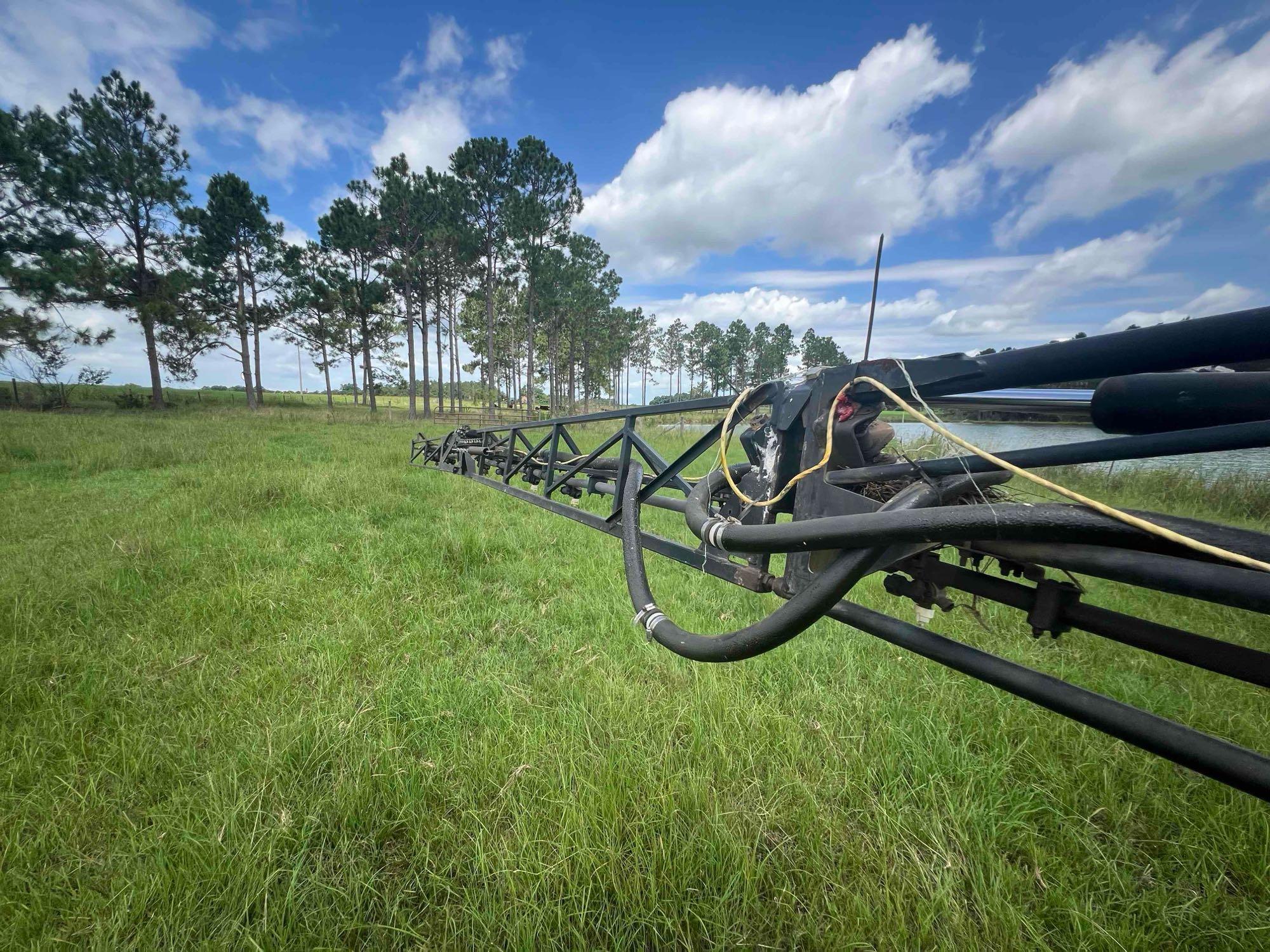 2013 John Deere 4730 Self-Propelled Sprayer